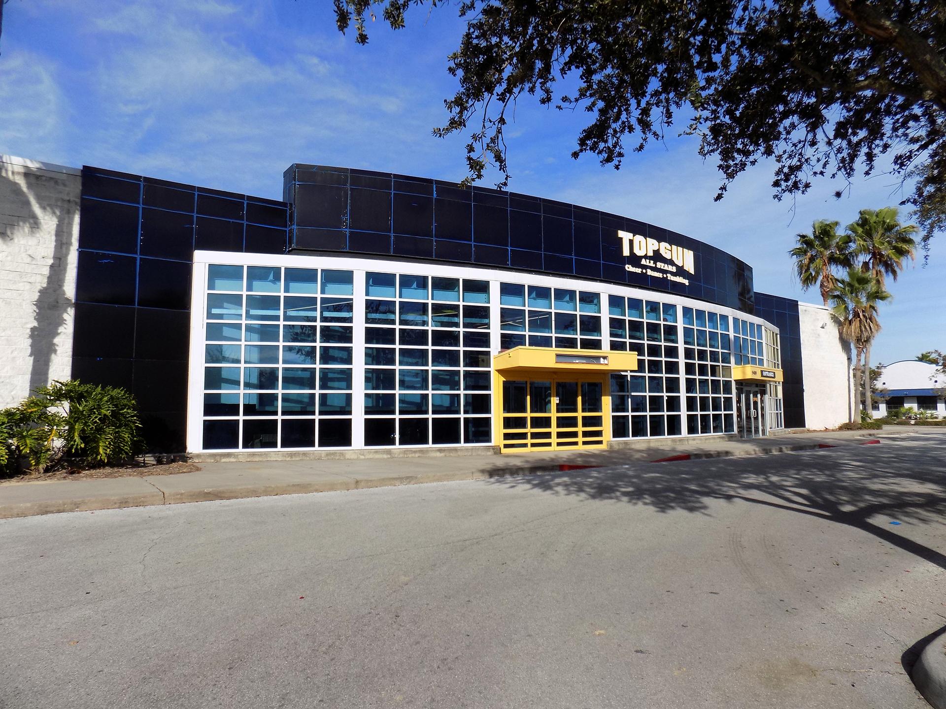 Toys R Us Orlando Florida Mall ToyWalls