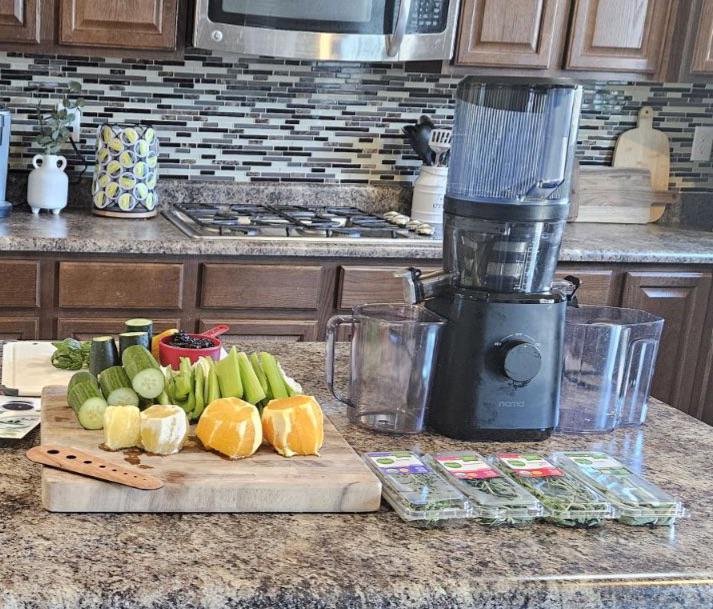 4th of July Sale For Nama Juicers! 🇺🇸 Code “JOHNSONS” to save 10! r