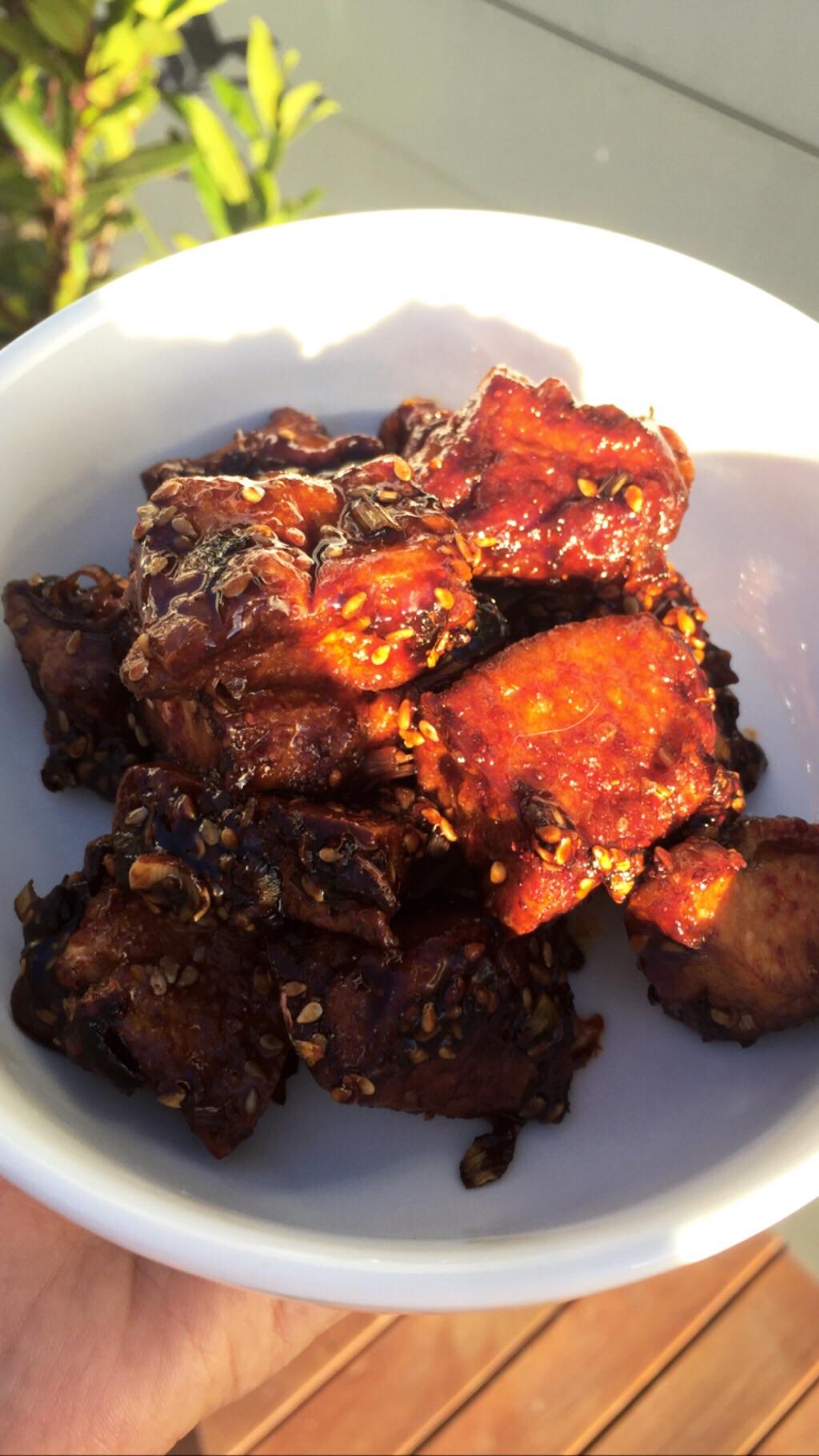 TODAYS MIDDAY SNACK Crispy teriyaki tofu (in 5 minutes) r/veganrecipes