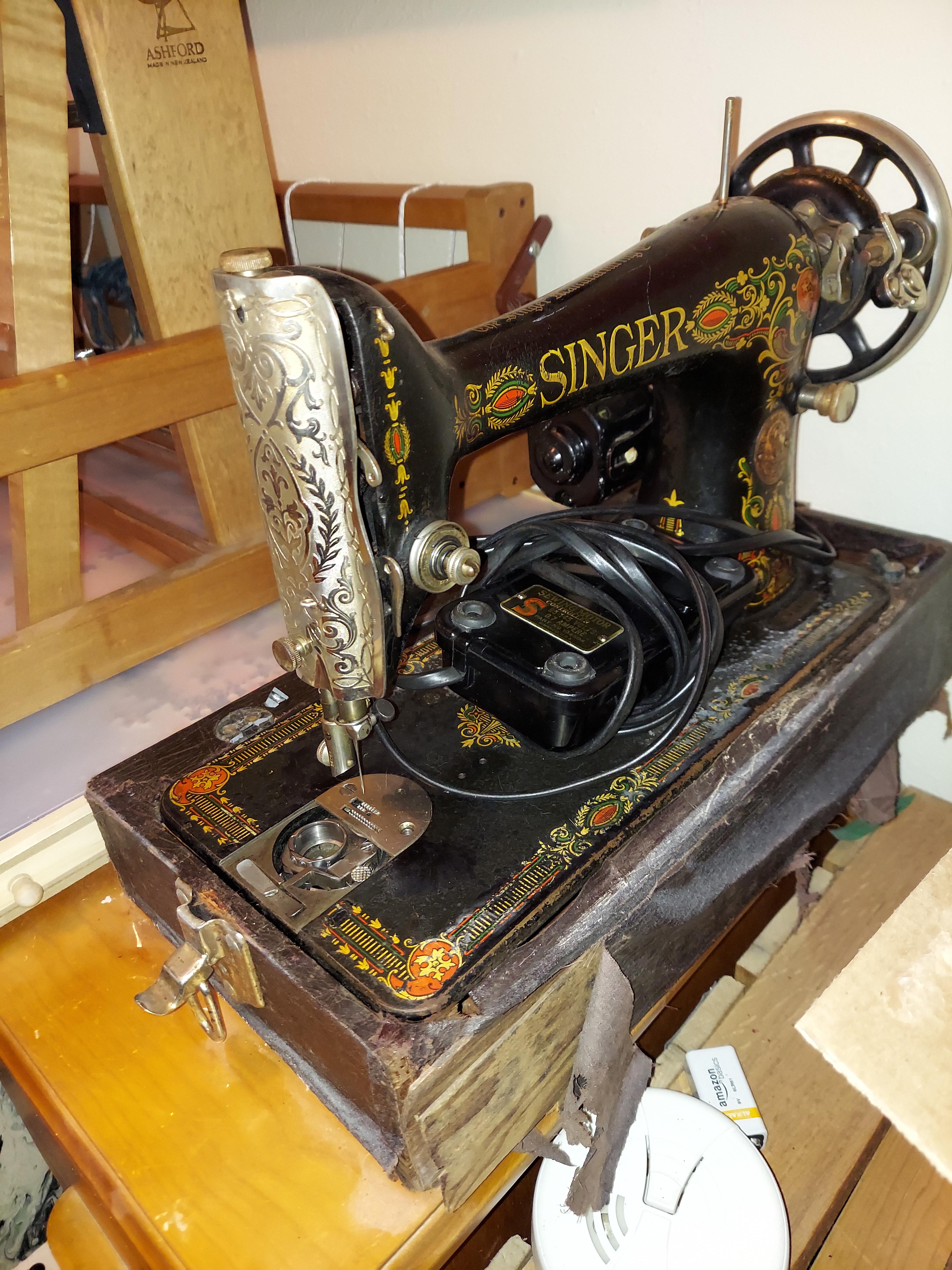 Vintage sewing machine parts? r/Spokane
