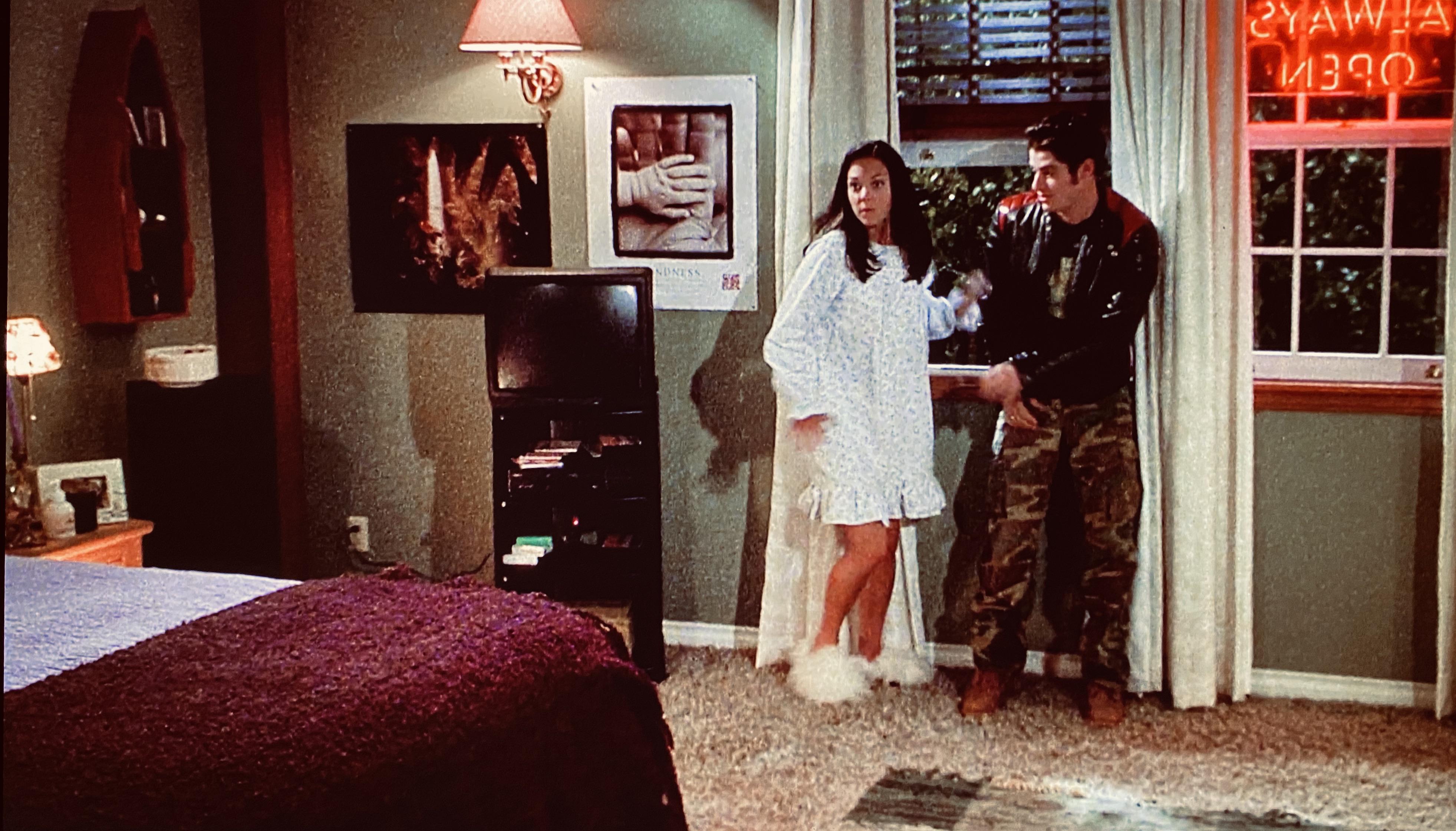 Scary Movie (2000). Cindy’s window says “Always Open”. Making sense why