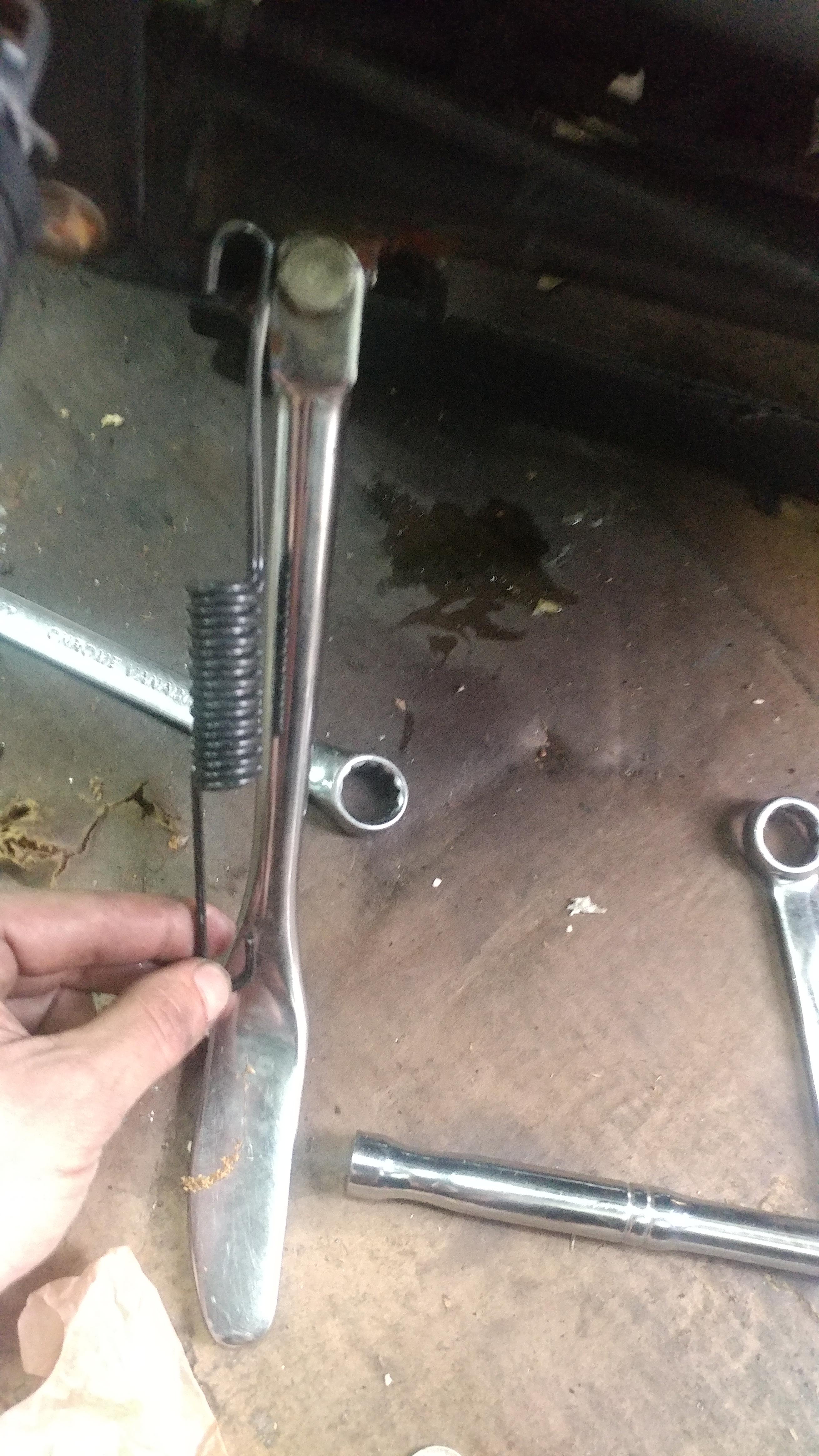 Kickstand spring help. r/KawasakiVulcanRiders