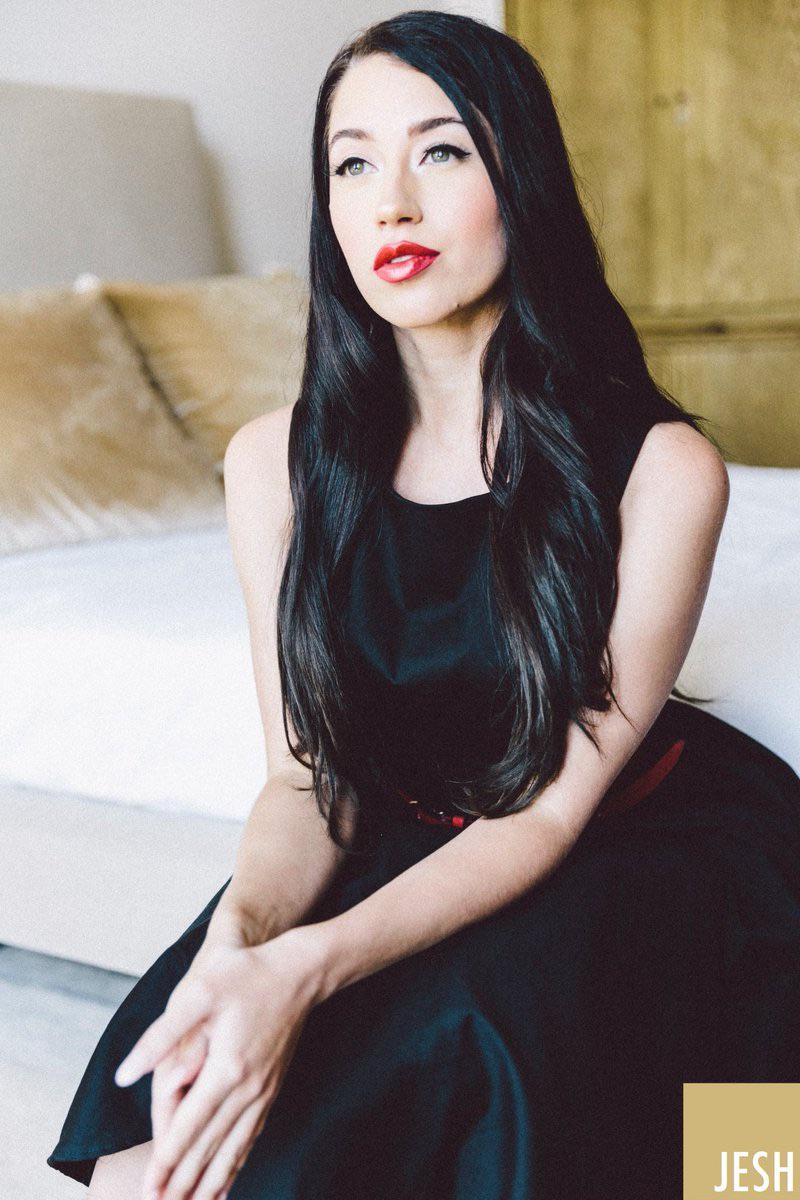 Alex Coal, my new favorite Adult Star! : SnowWhites