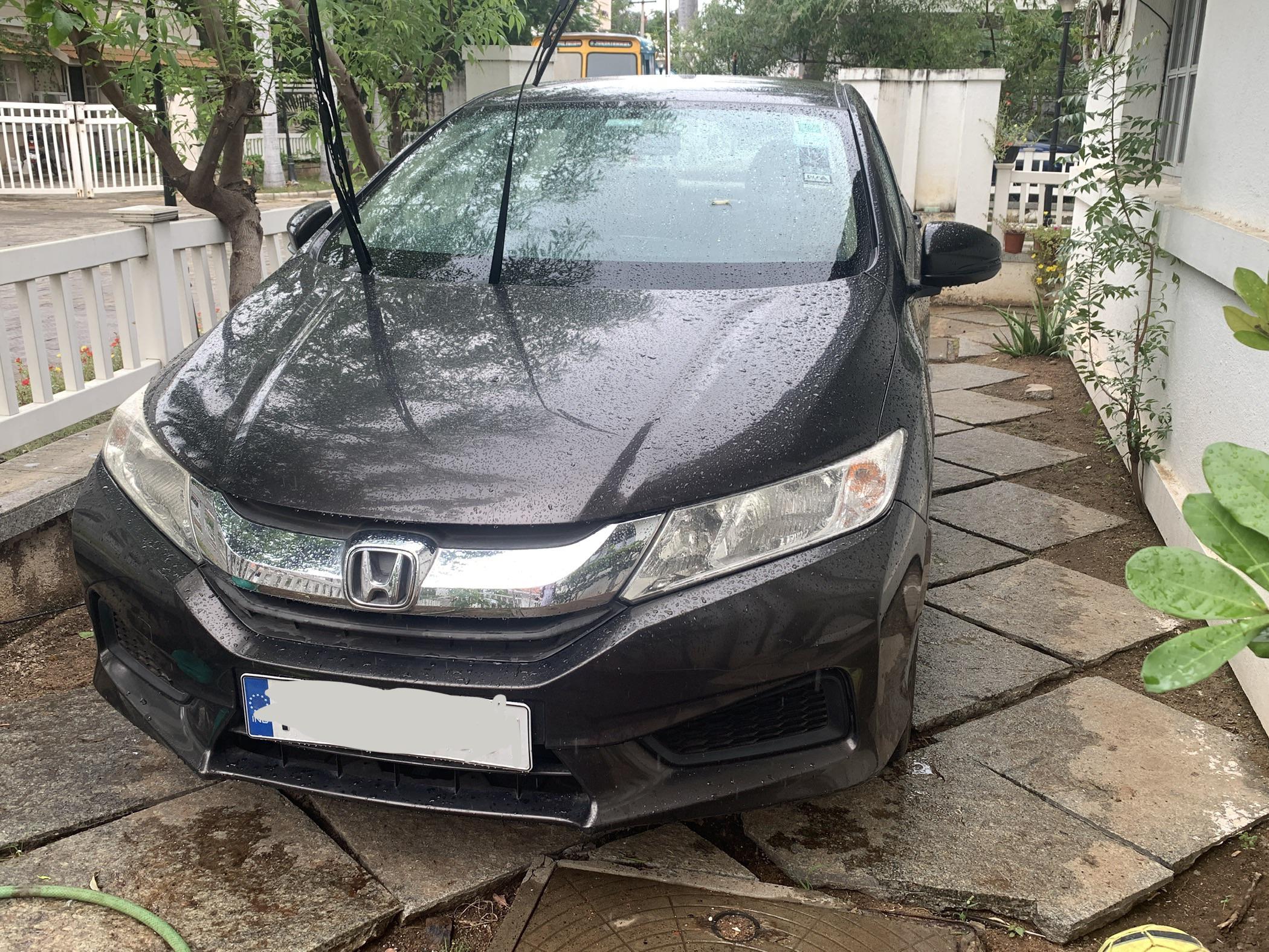 its a brown honda r/RoastMyCar