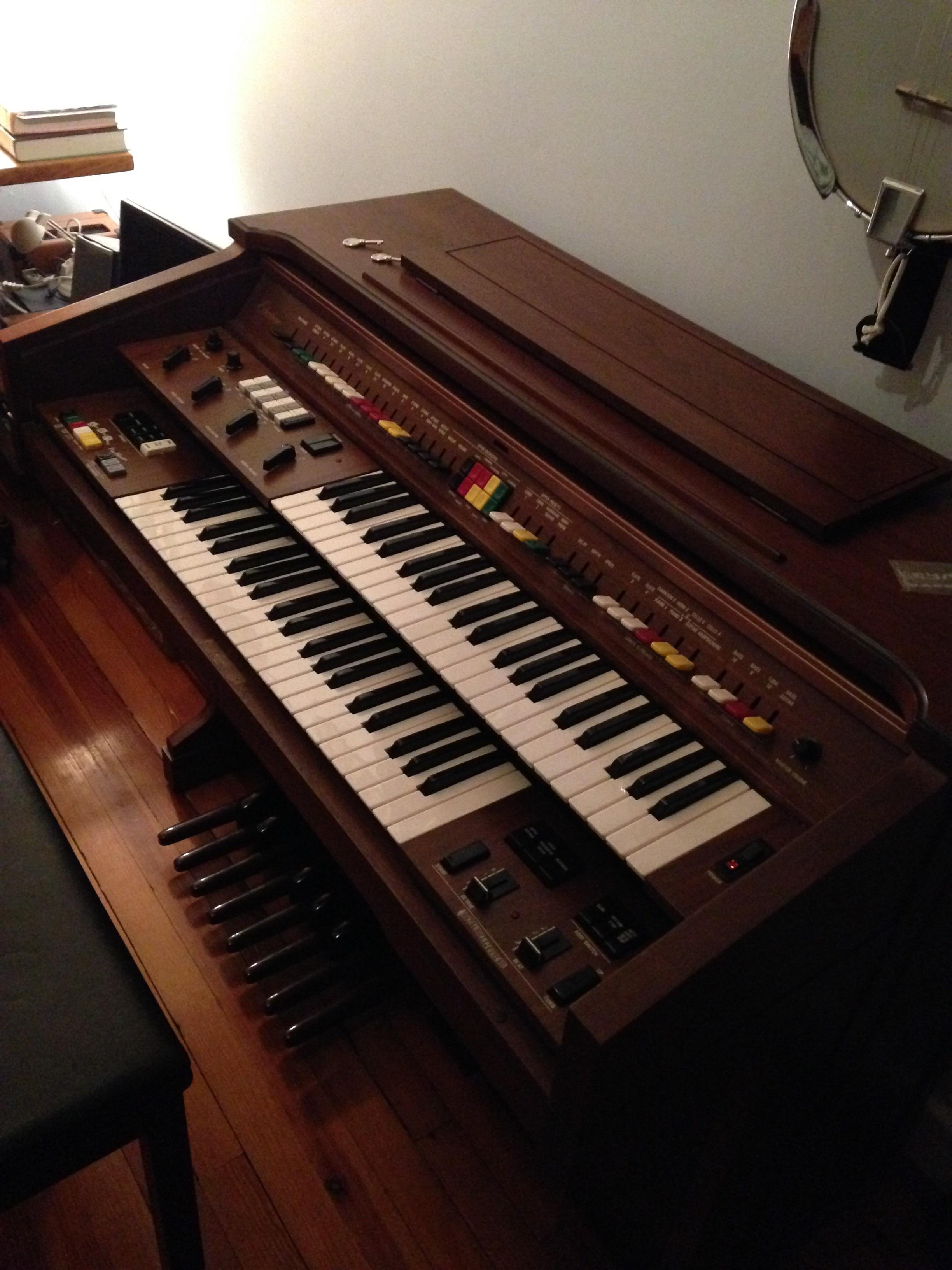 Yamaha Electone organ for 150 at goodwill. Perfect condition. r