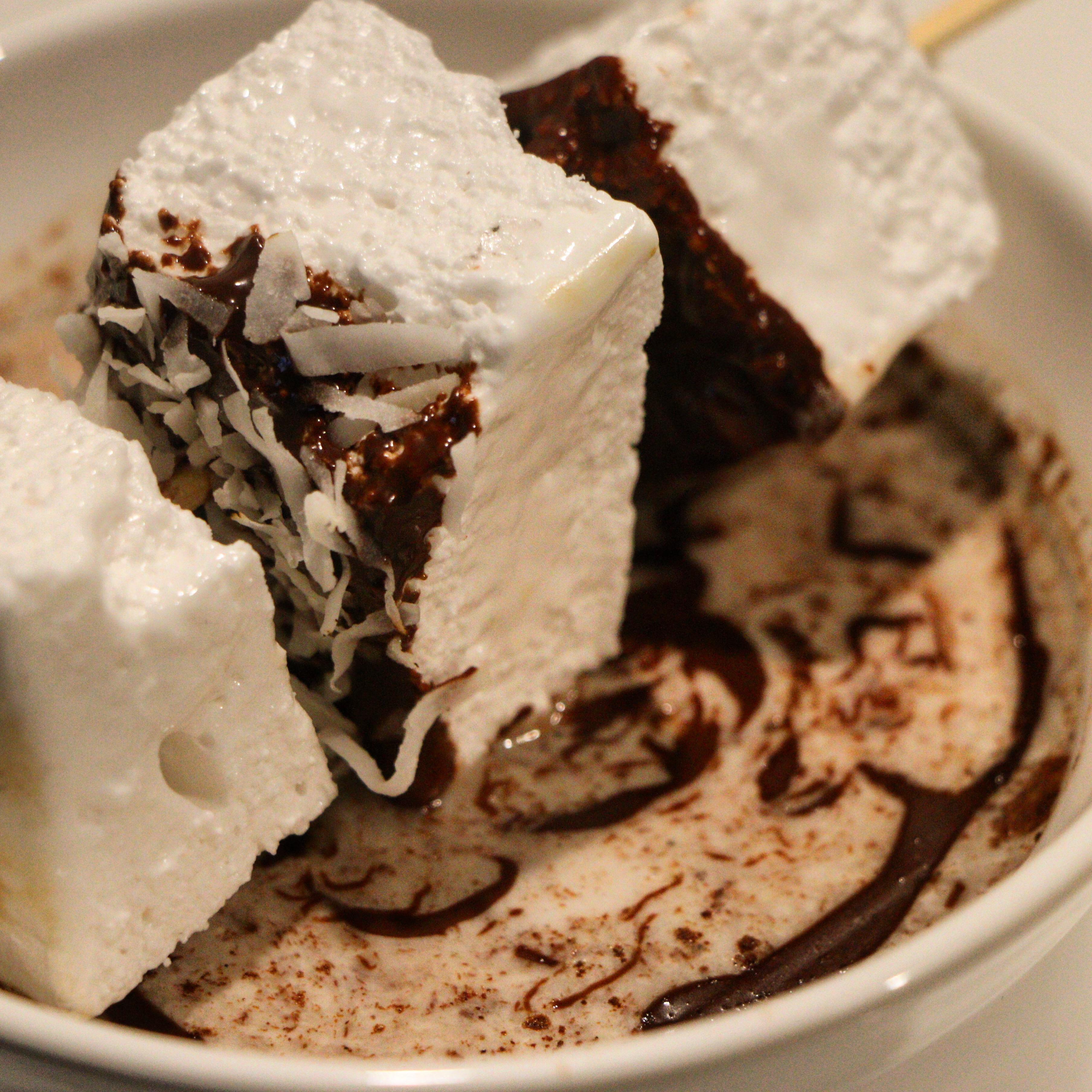 Hot chocolate with xylitol marshmallow r/ketorecipes