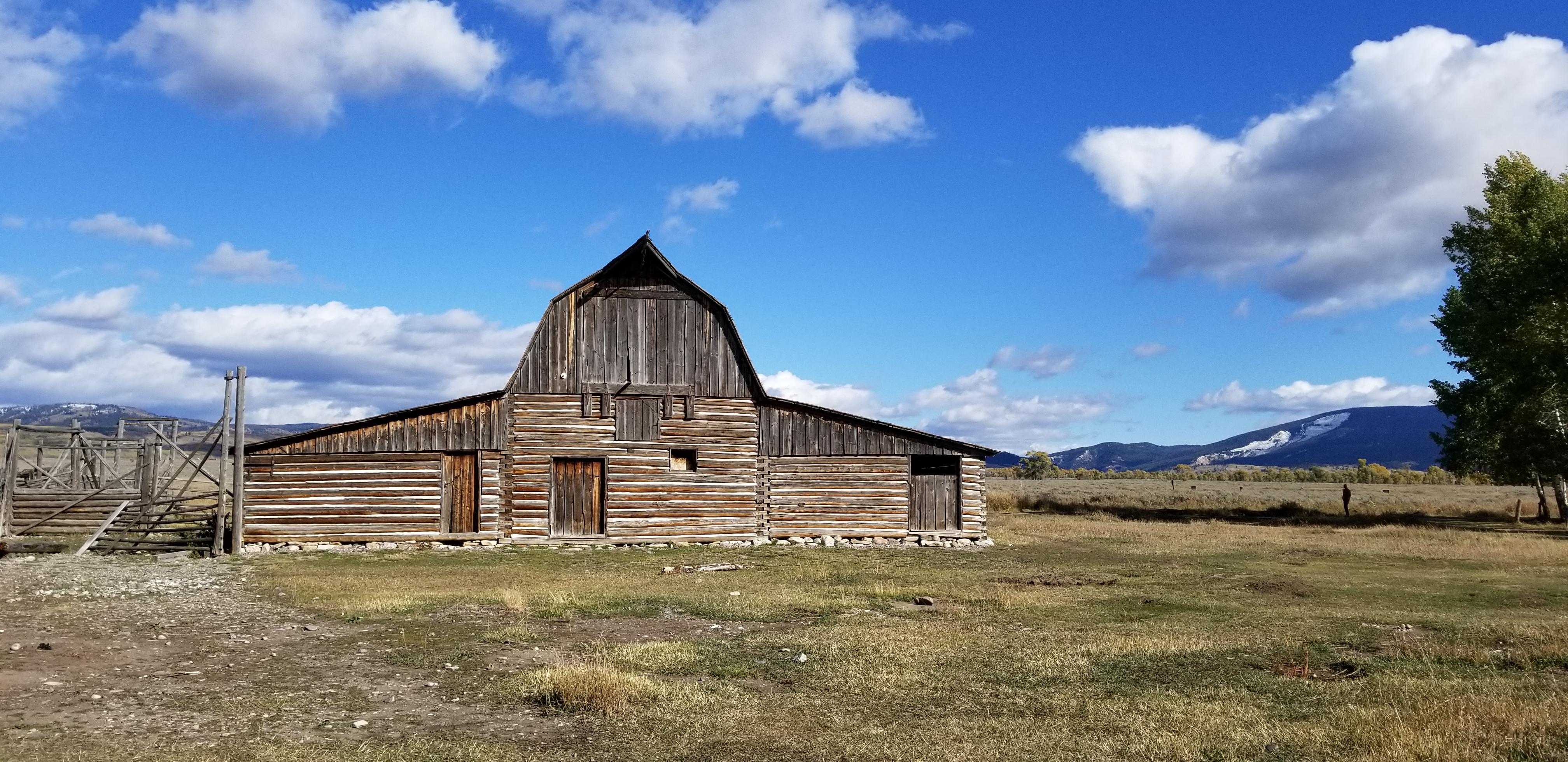My take on the most photographed barn in America. r/NationalPark