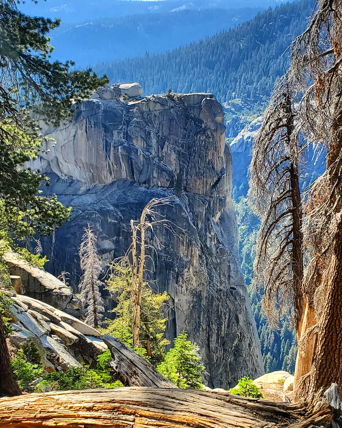Lakes Near Sequoia National Park
