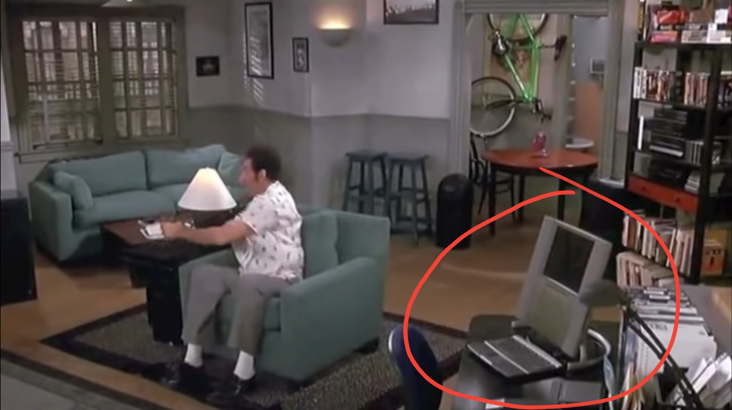 What kind of computer does Jerry have? Seems advanced for 1998 when