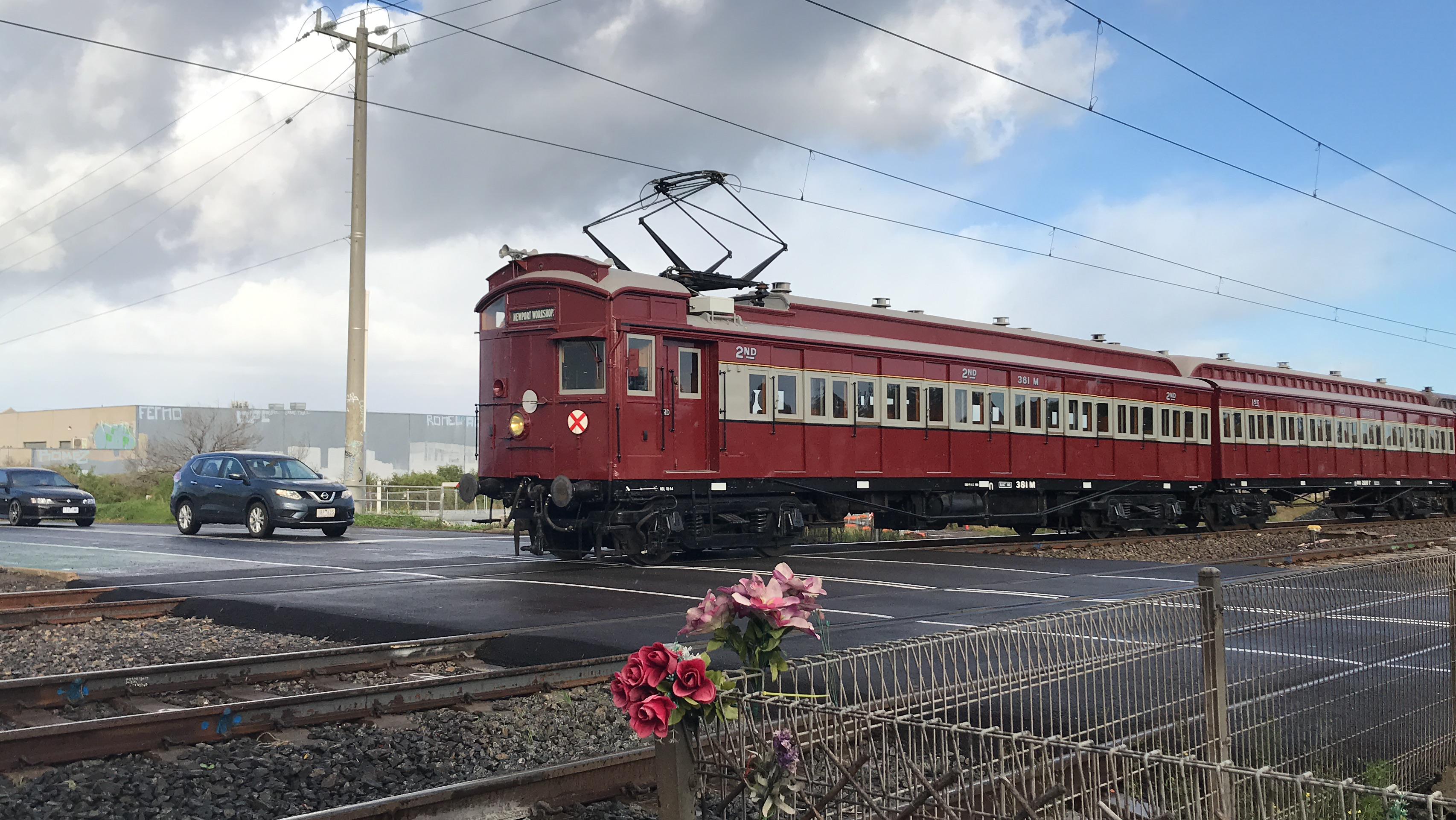 Tait at Maddox Road Level Crossing