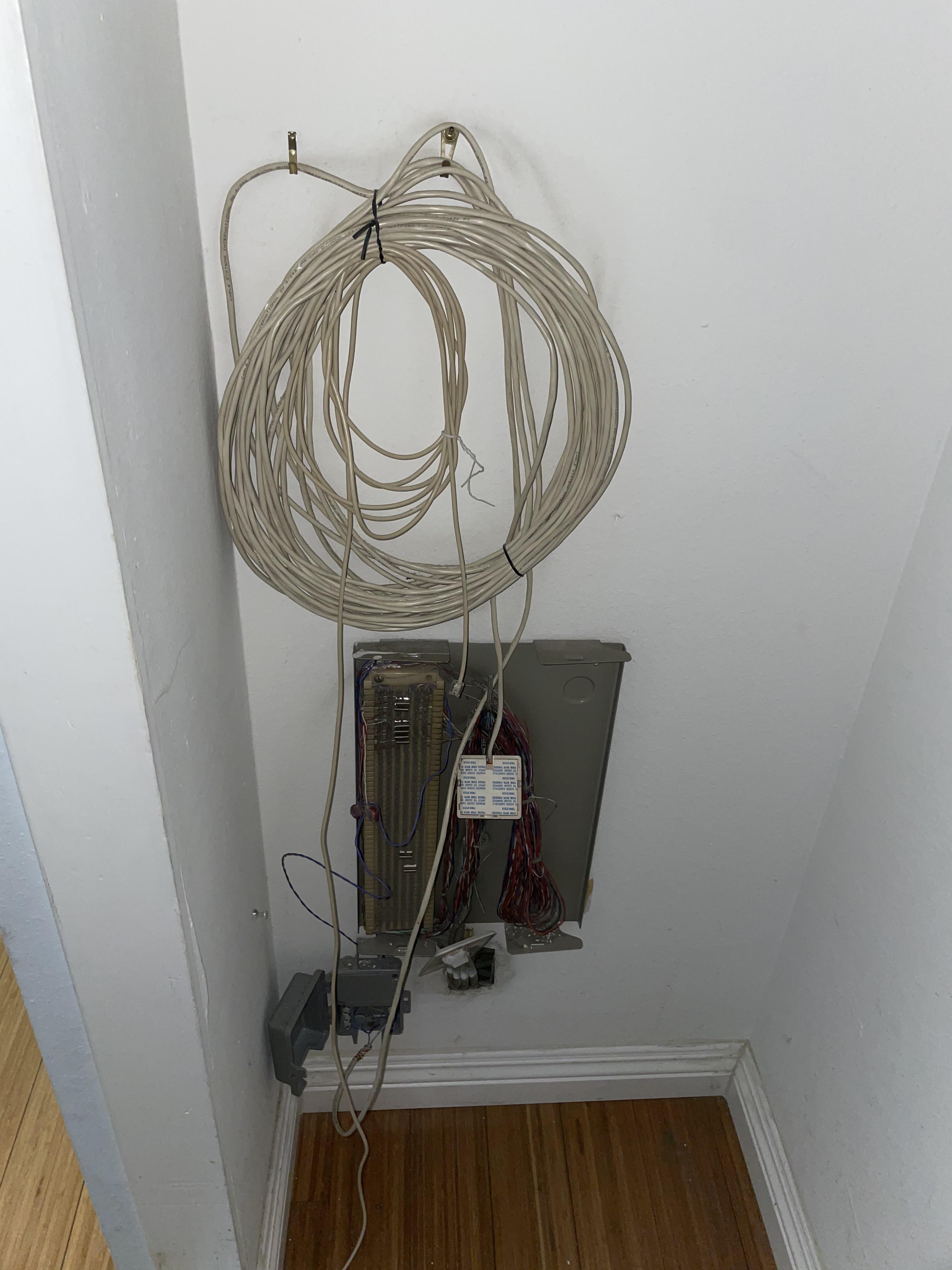 1469 best r/electrical images on Pholder what could cause outlets to stop and start working on