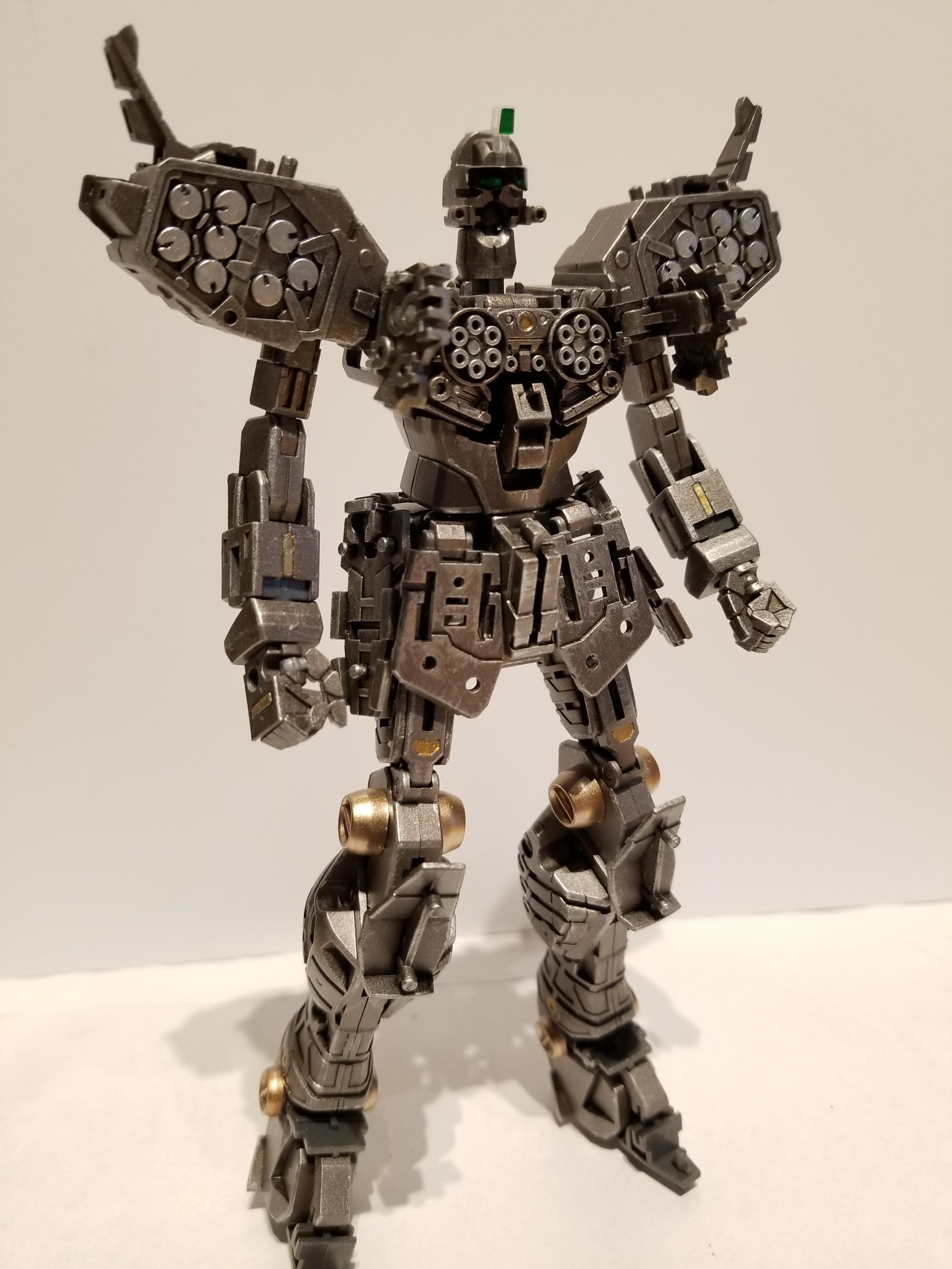Heavyarms EW 1/100. Inner frame Burnt Iron airbrush, Chrome drybrushed