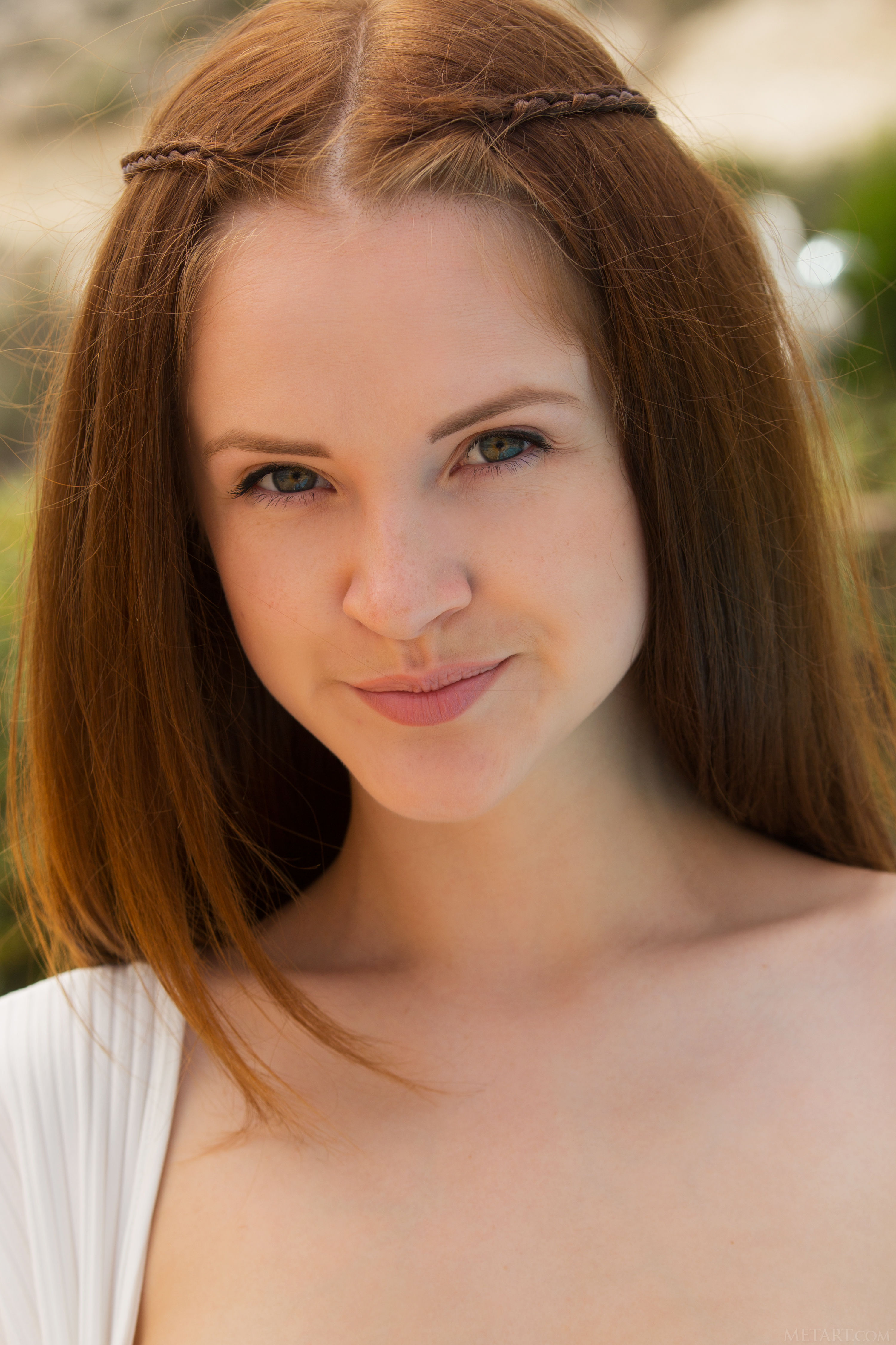 Alice May - Salane : RealAliceMay