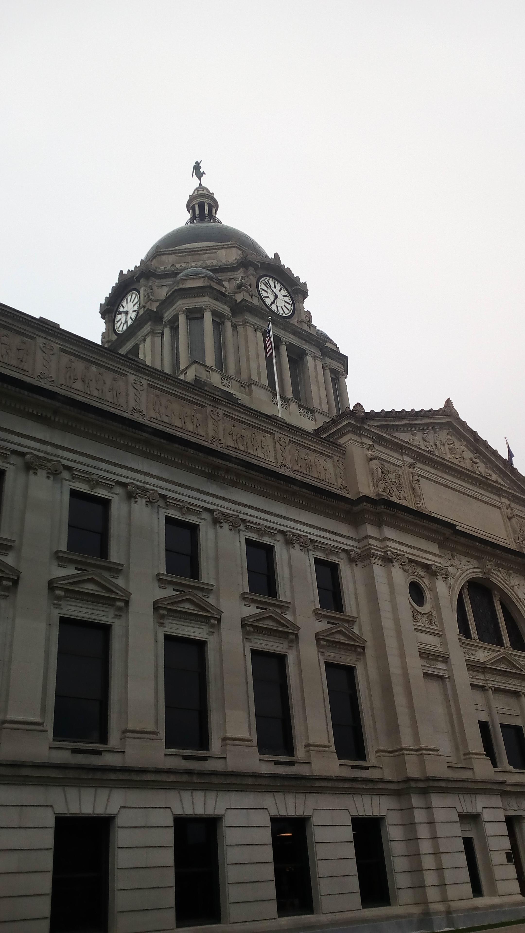 Historic Courthouse in Fort Wayne Indiana cute pic