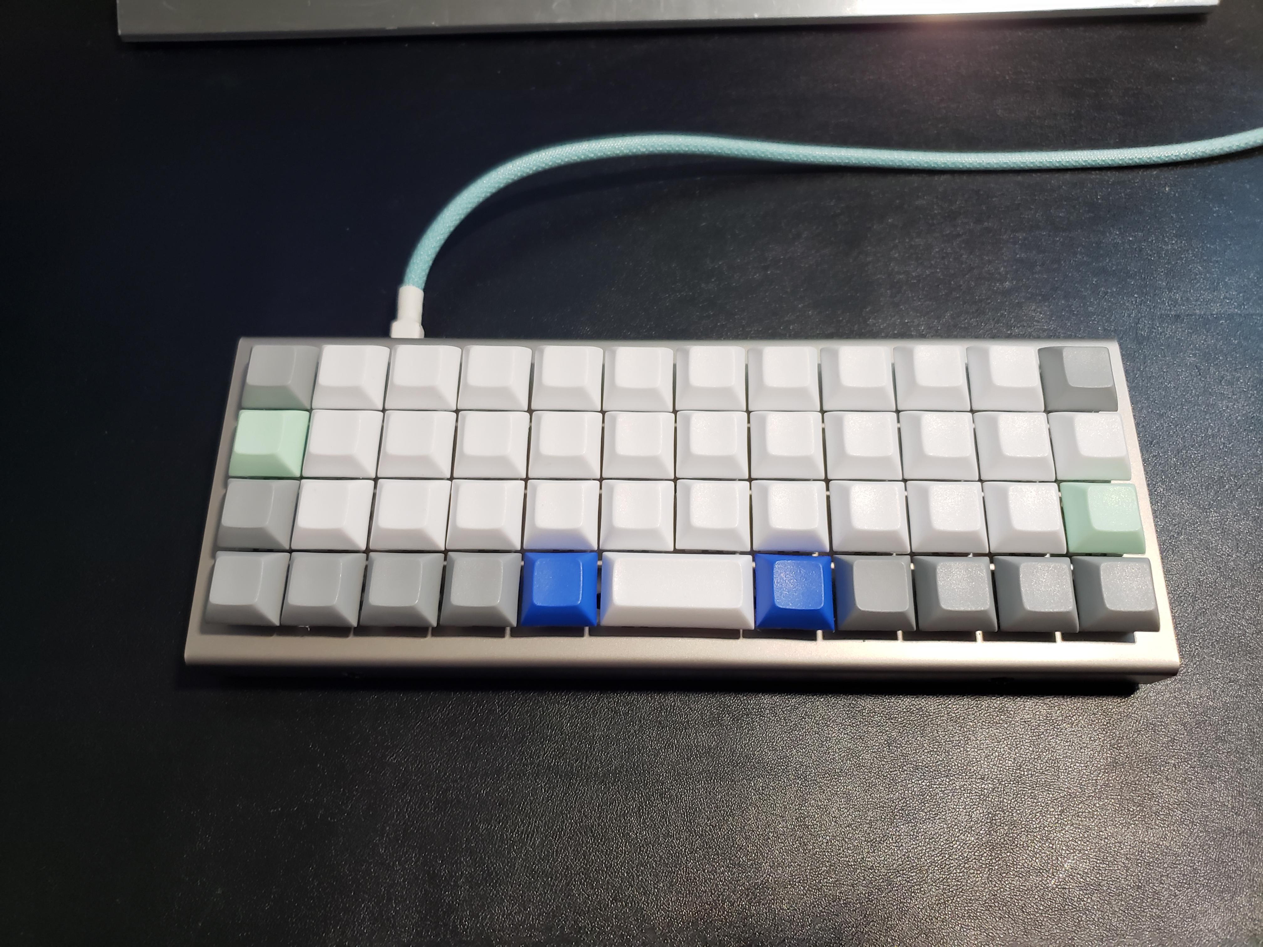 First mechanical keyboard build! Blank jj40 r/MechanicalKeyboards