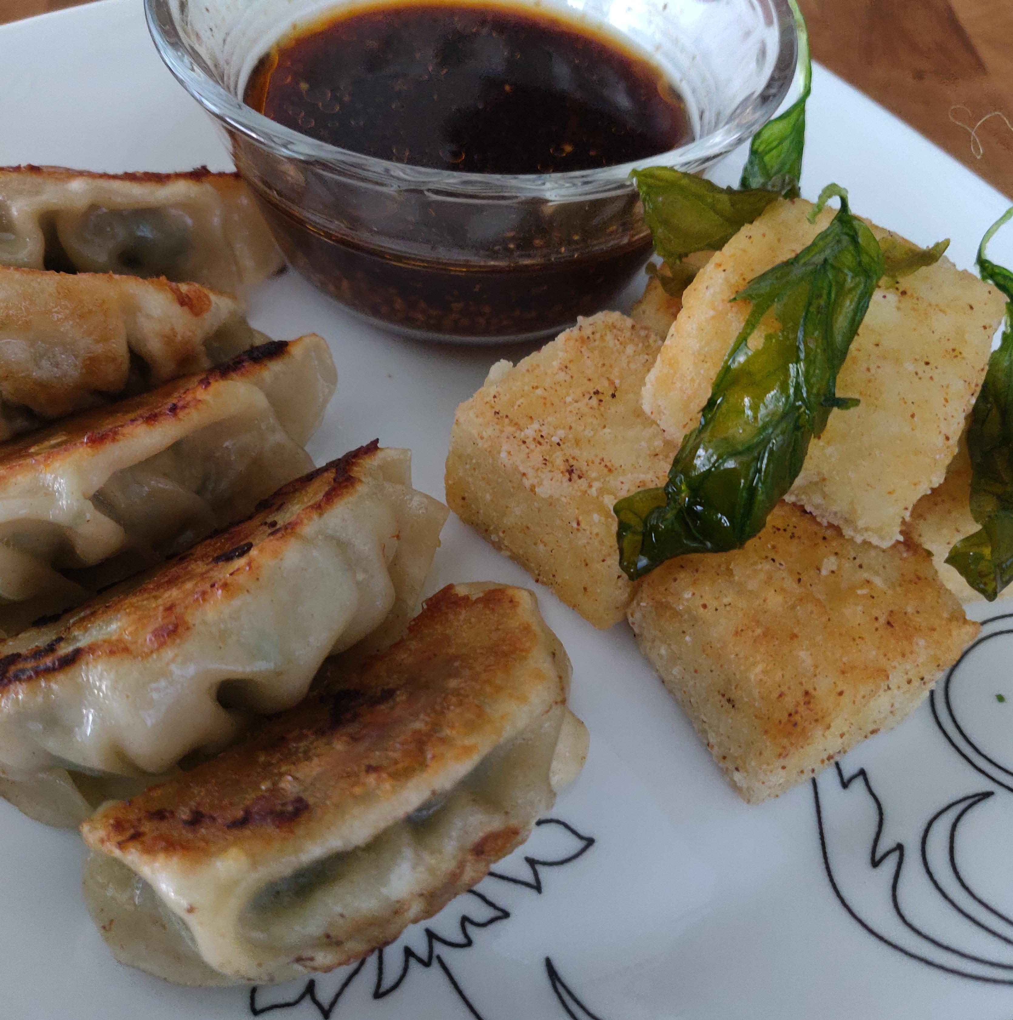 Homemade pork and chive dumplings with fried basil tofu r/tonightsdinner
