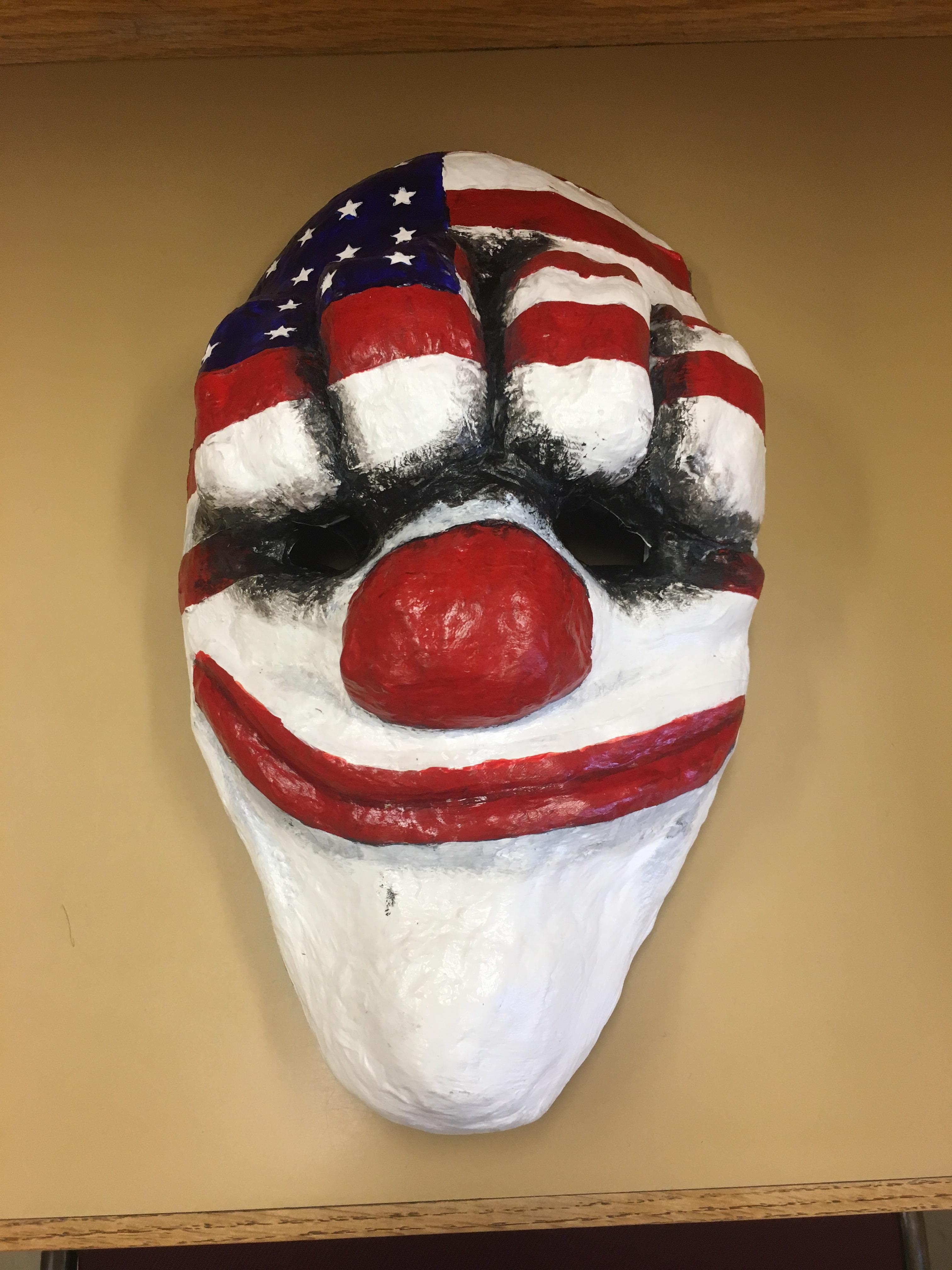 My selfmade Dallas Mask. Ready for Halloween Heists! r/paydaytheheist