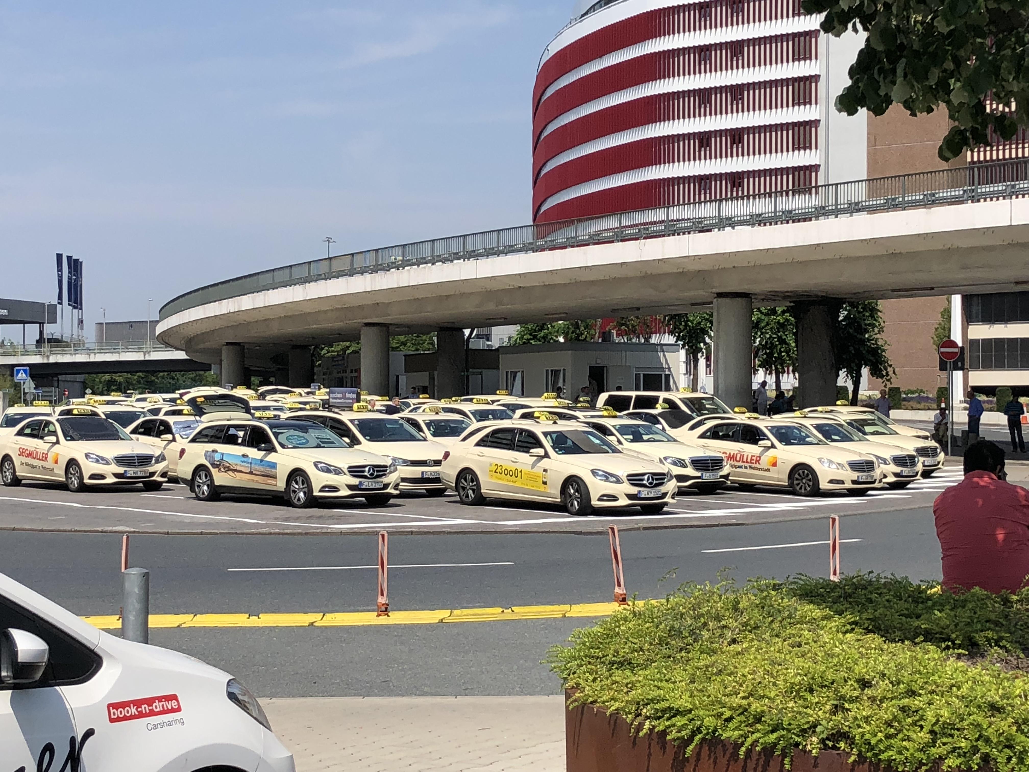 Taxi anyone? mercedes_benz