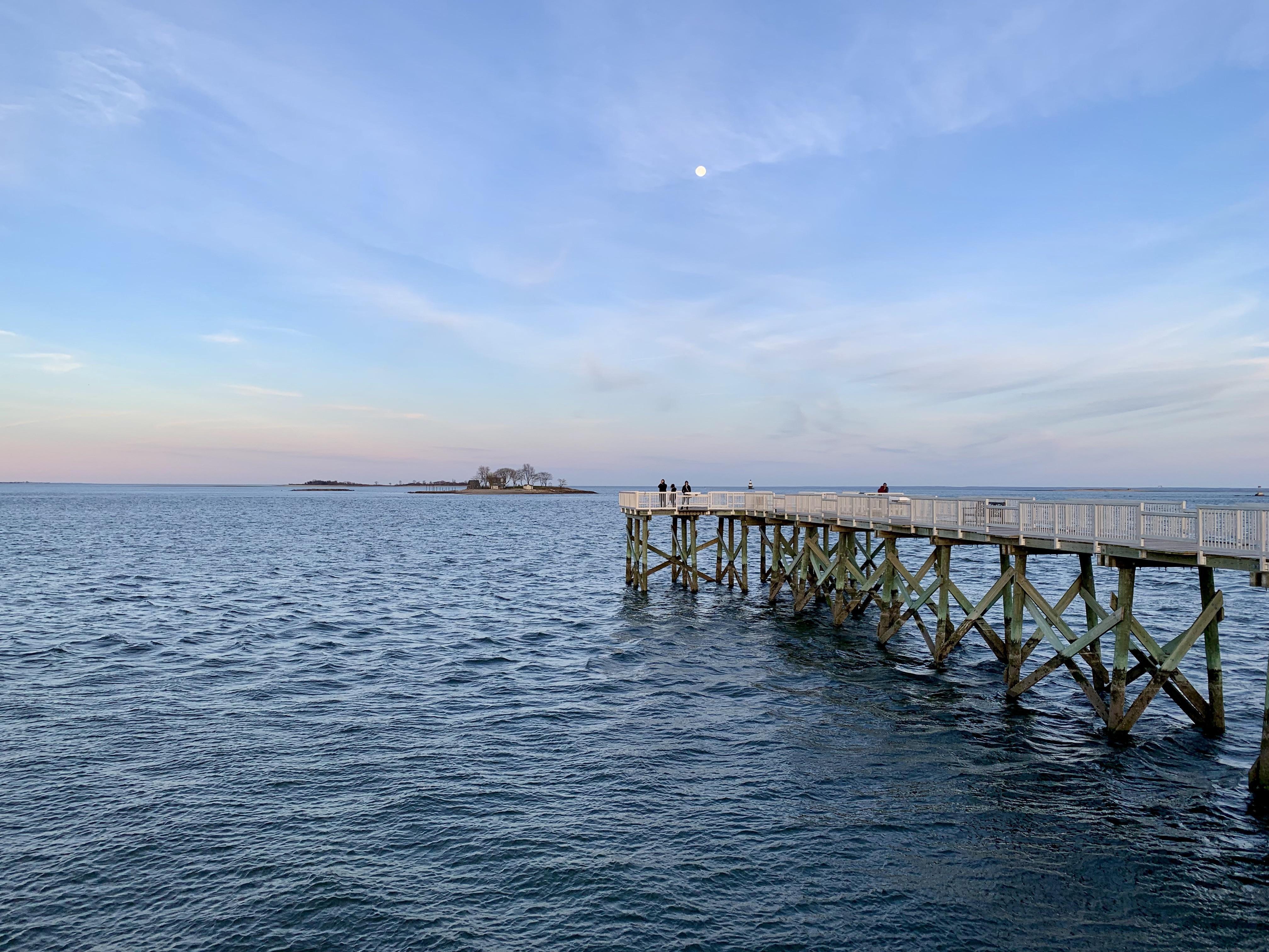 Calf pasture beach in Norwalk a few days ago r/Connecticut