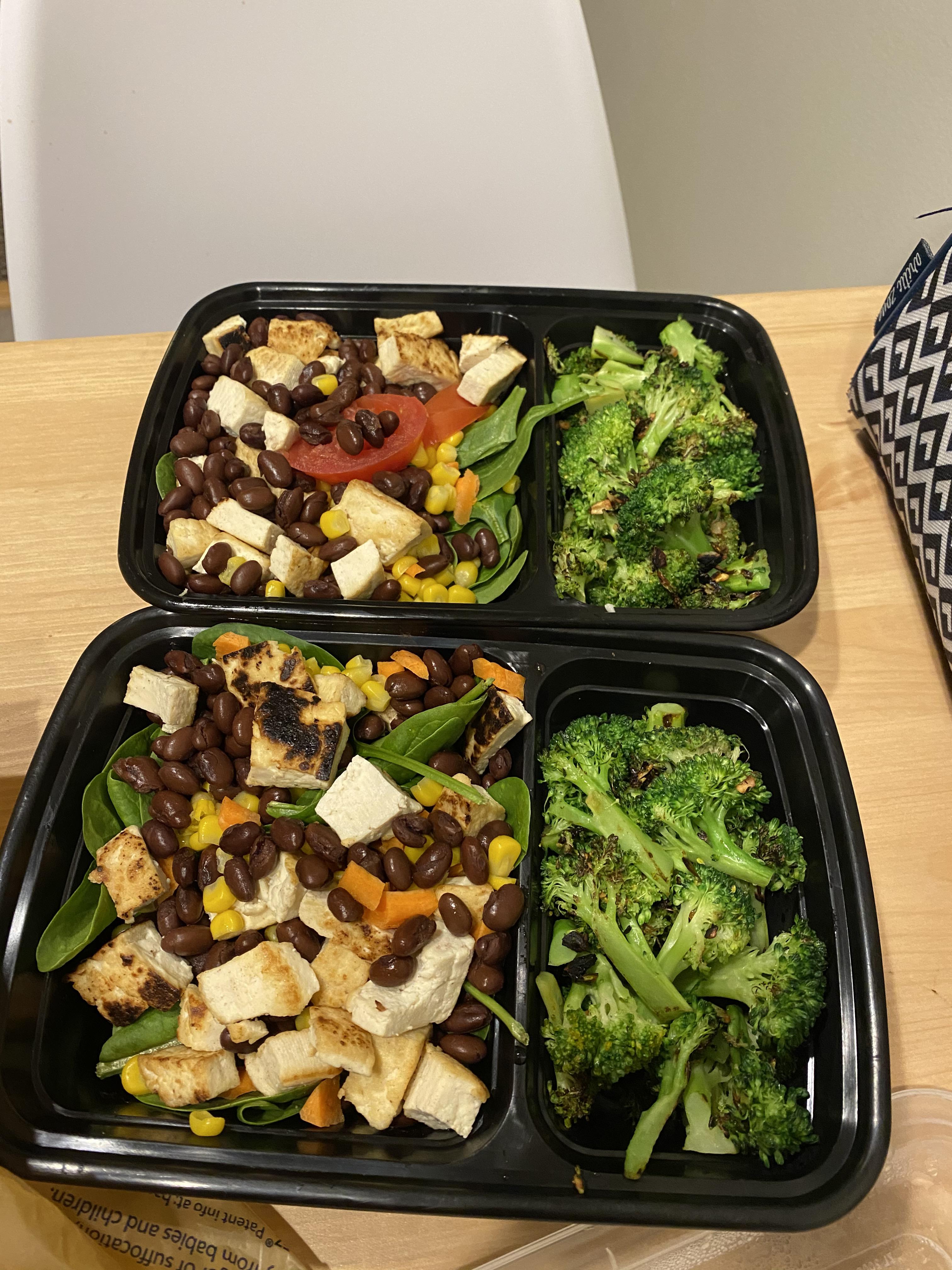 Tofu+Bean Salad lunch meal prep, about 300 calories 😍 r/vegan1200isplenty