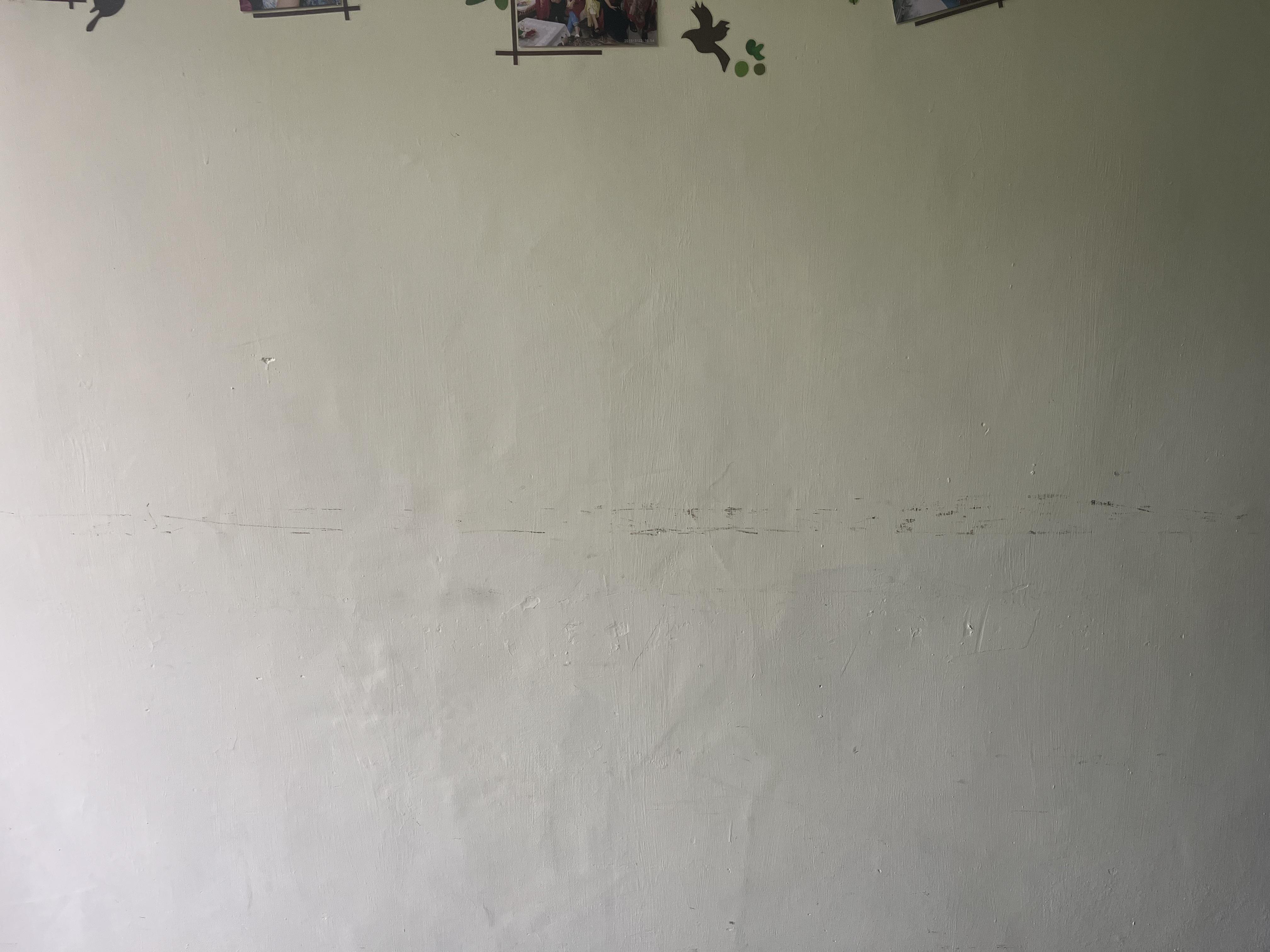 How to clean these chair rubbing marks on the wall. Don’t wanna repaint