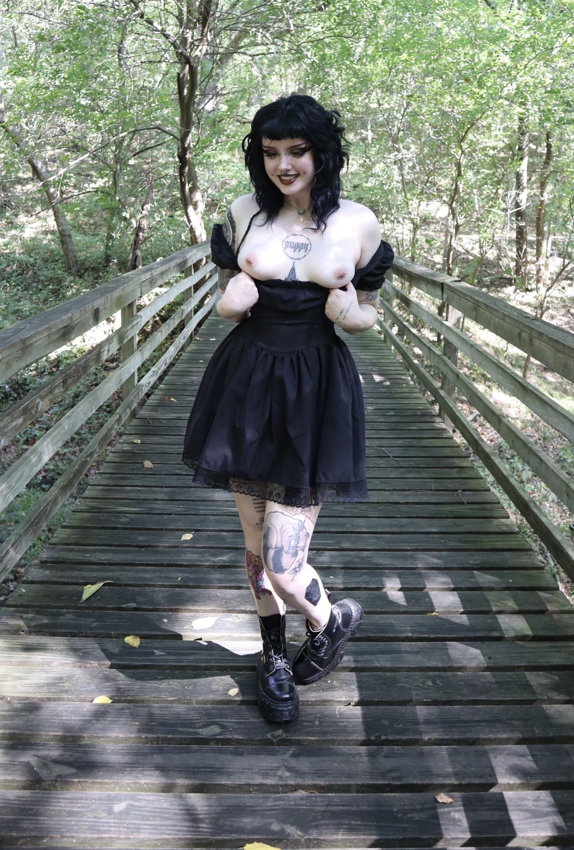 overview for gothbabybrat