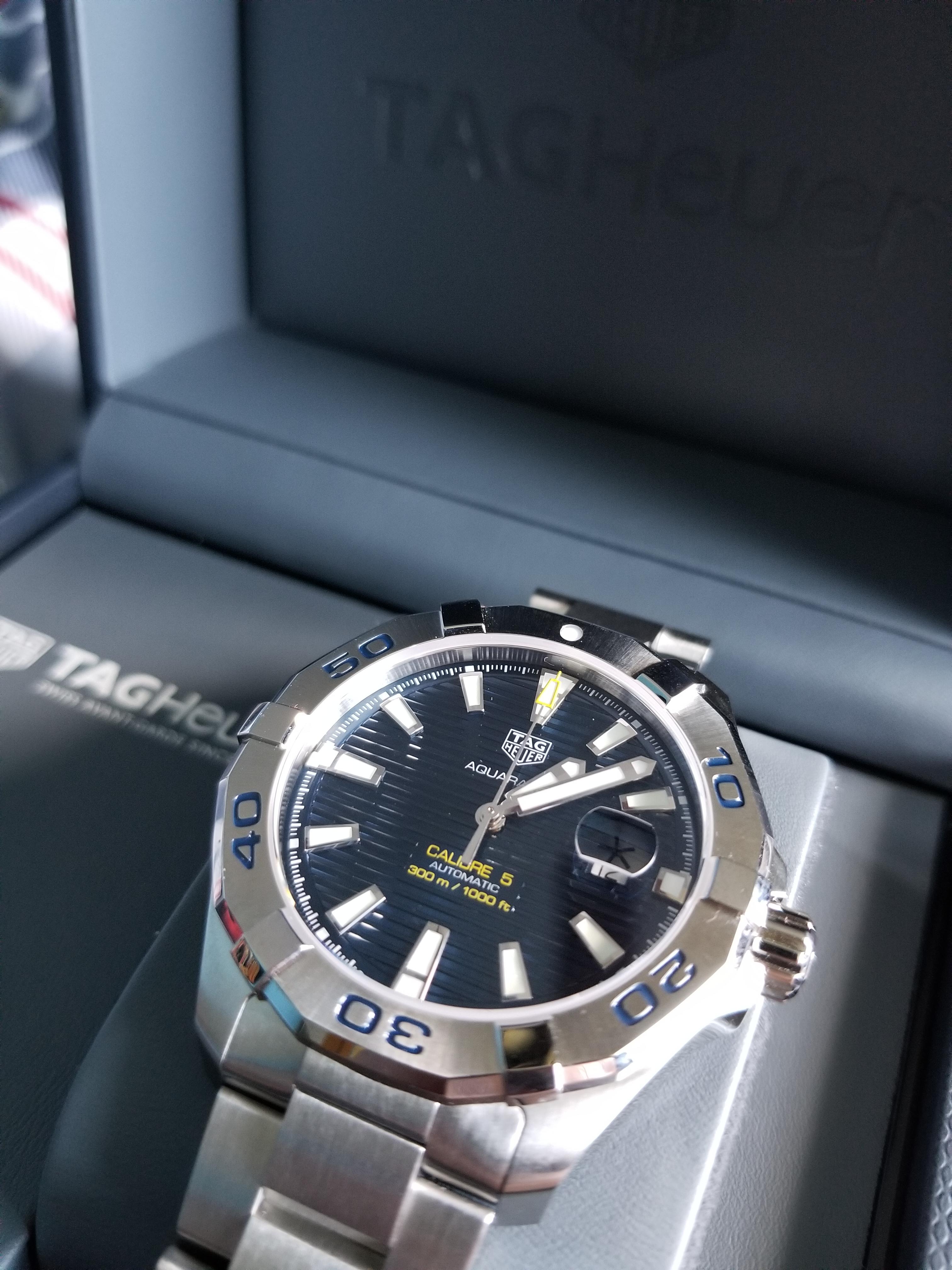 [TAGHeuer Aquaracer] College Graduation Gift r/Watches