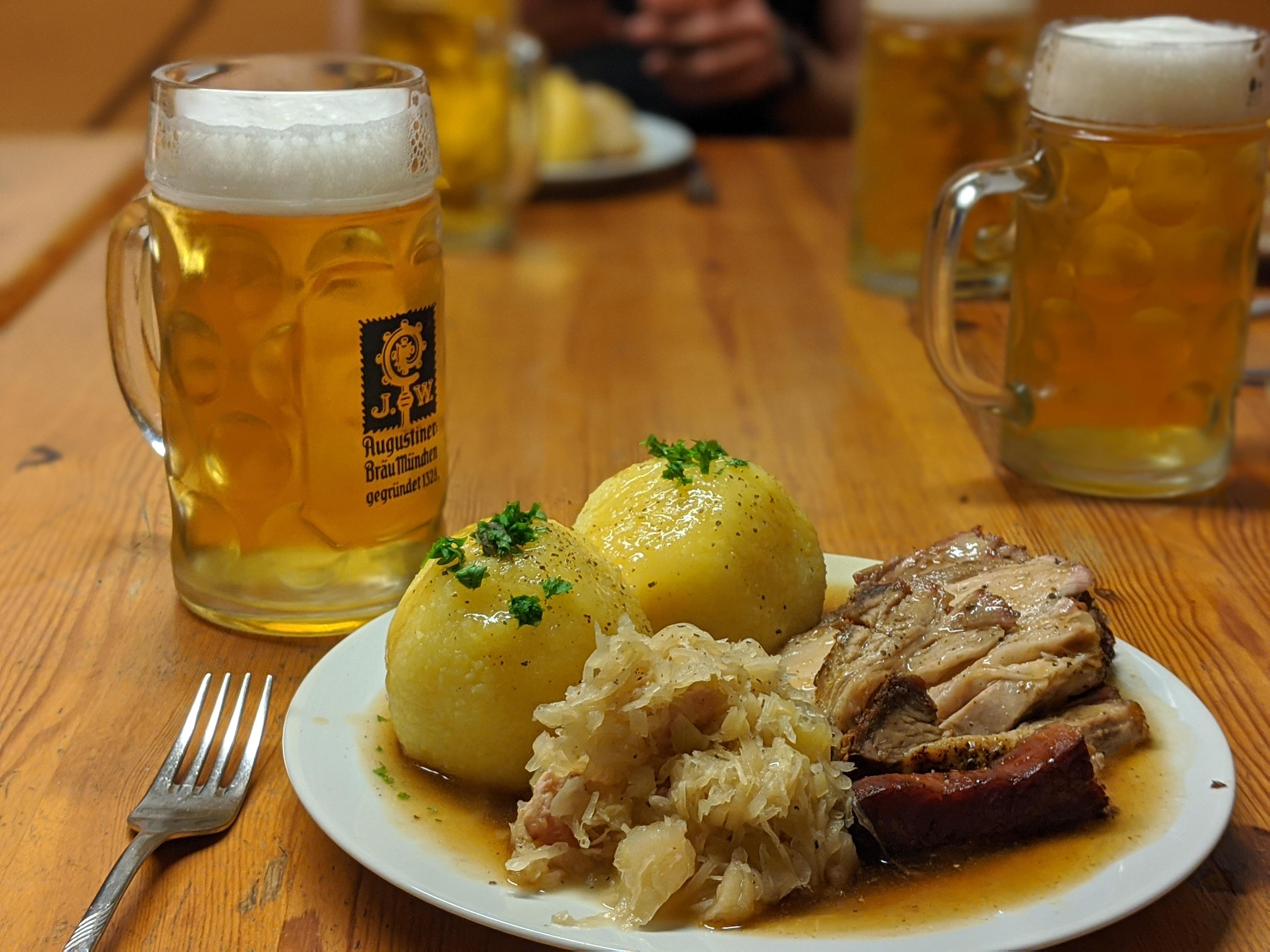 [Homemade] German pork roast with sauerkraut and Potato Dumplings r/food