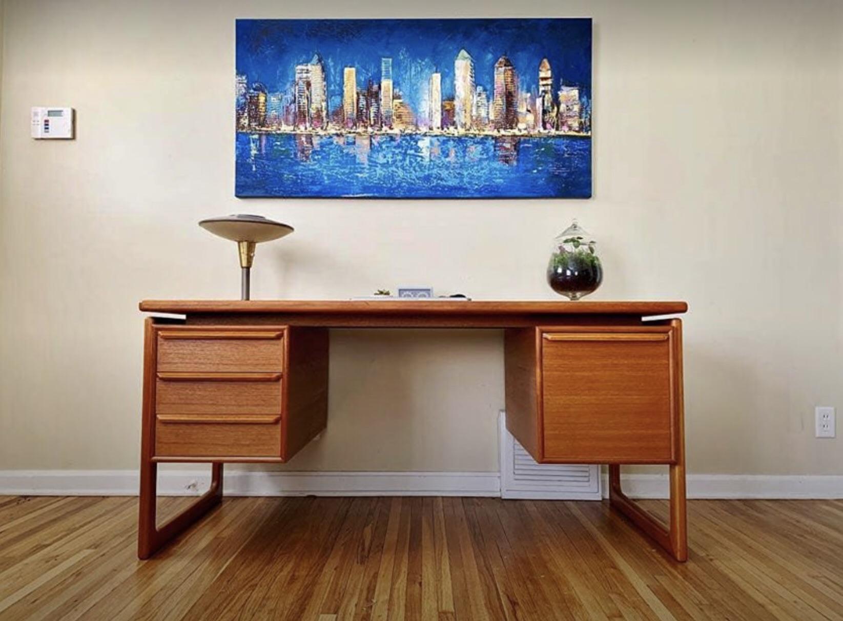 Got lucky and bought this desk off Facebook marketplace r/Mid_Century