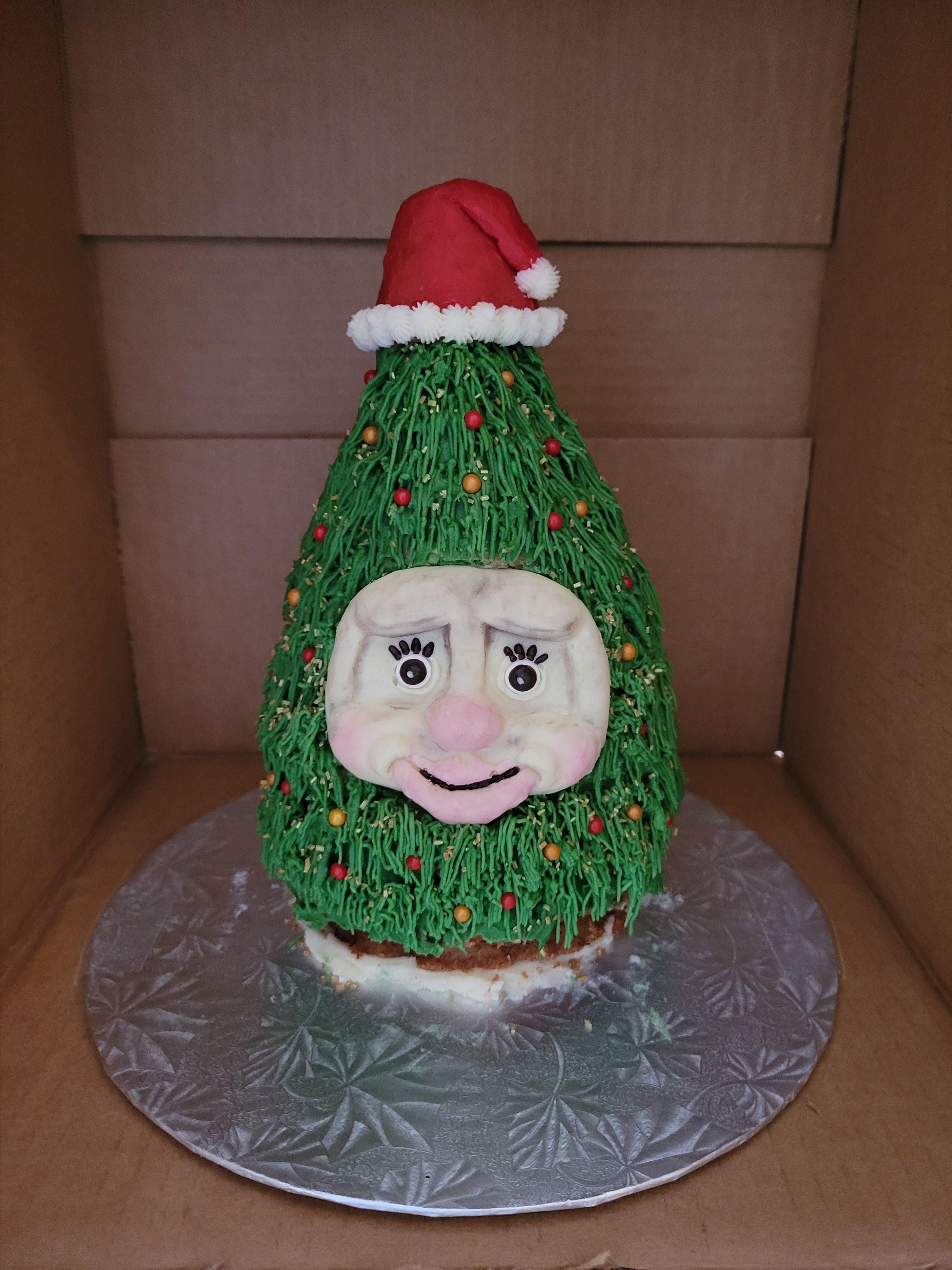Woody the Talking Christmas Tree cake in honour of return to Mic Mac