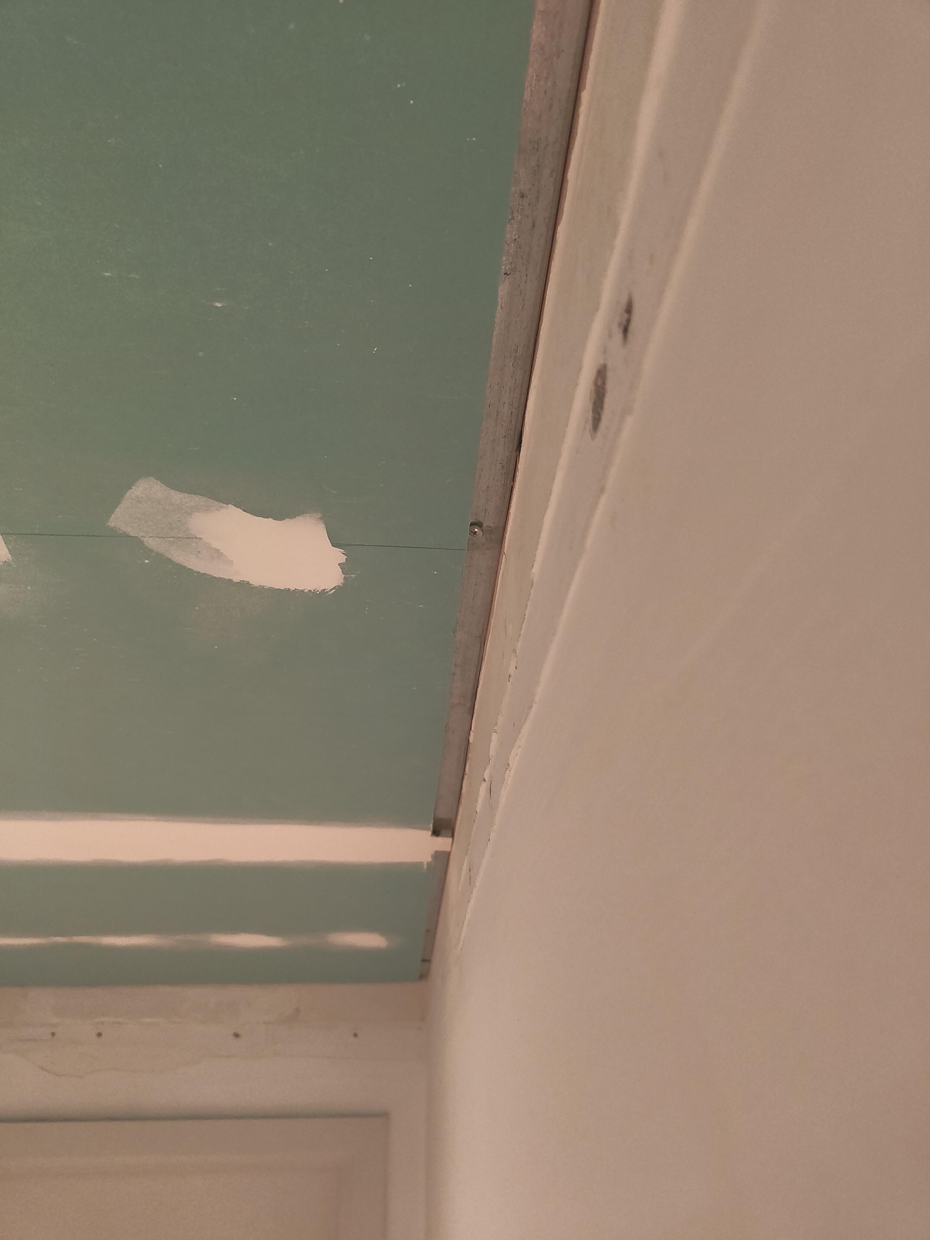Tips for filling gap in ceiling system r/Plastering