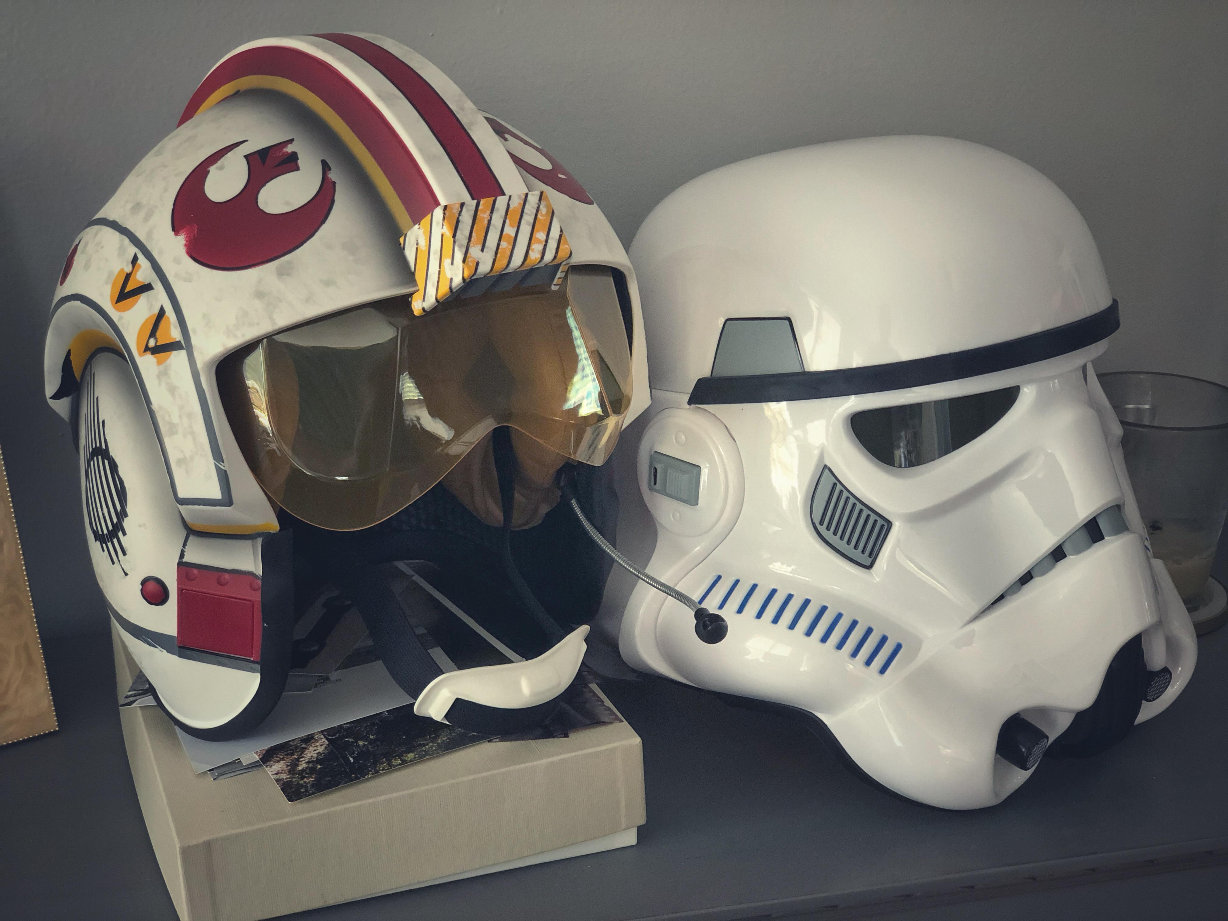 Black Series XWing Pilot helmet just dropped. It’s awesome. r