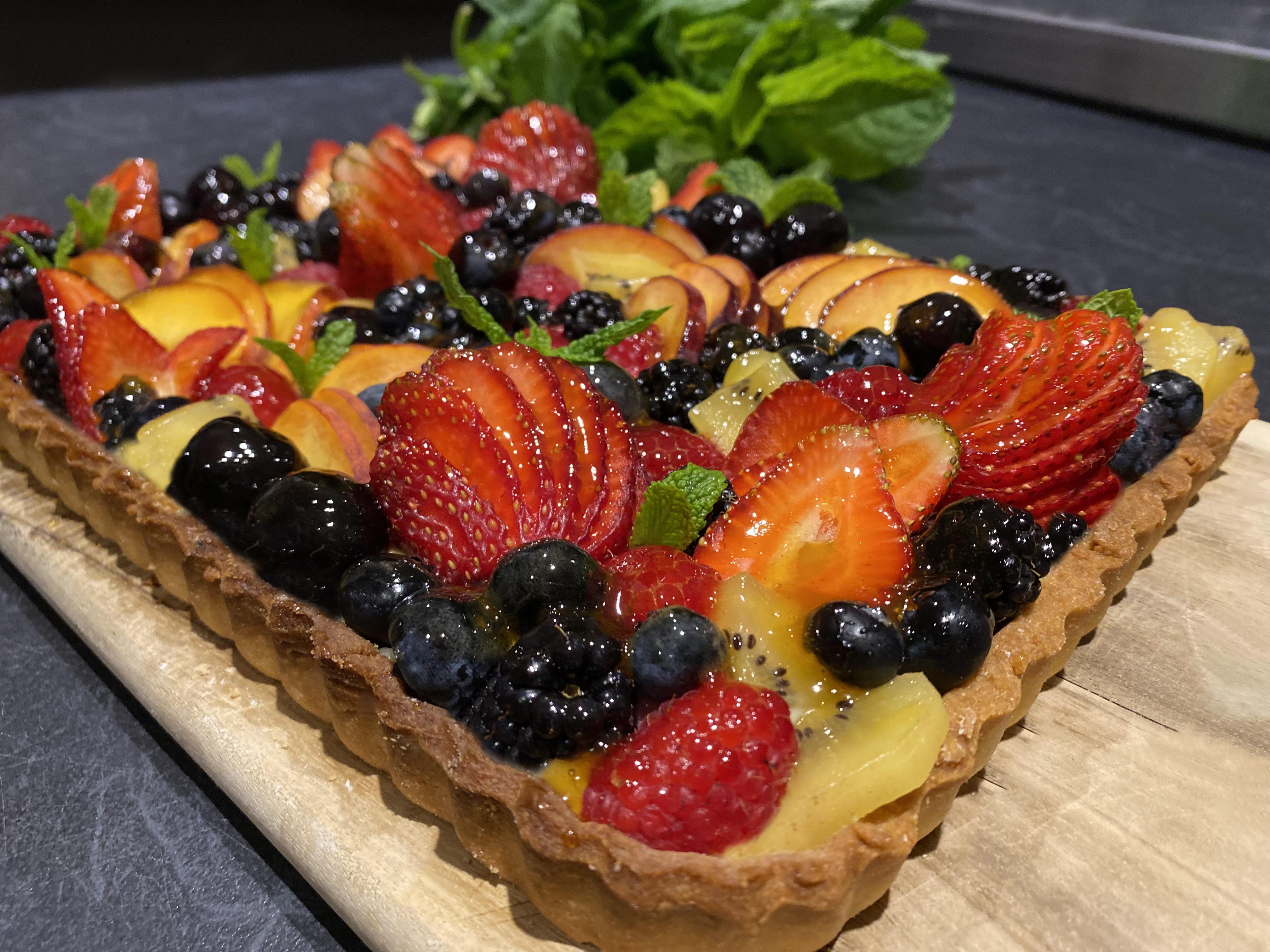 [Homemade] Fresh Fruit Tart. r/food