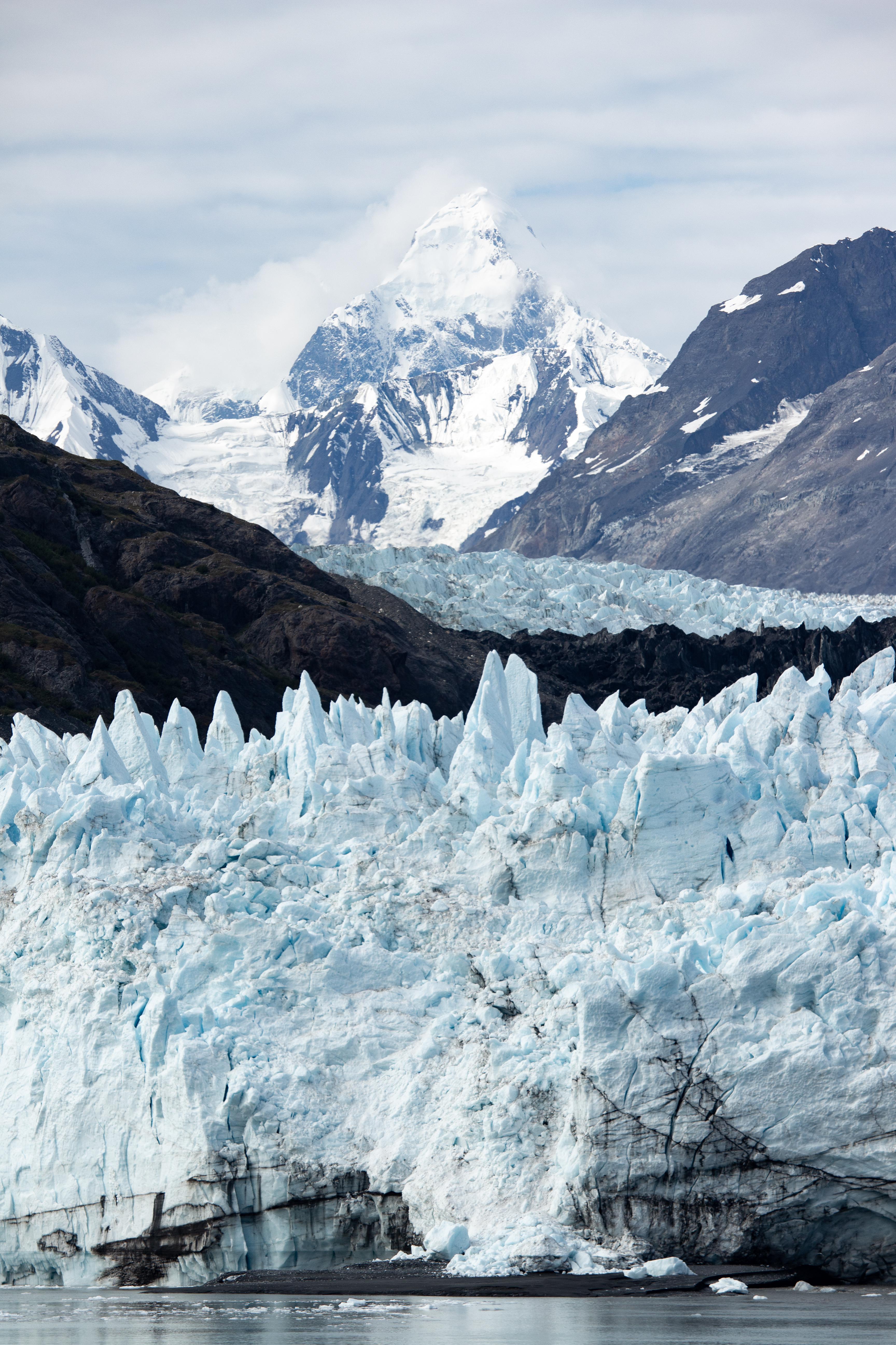 Margerie Glacier, Glacier Bay National Park, Alaska (OC) [3456x5184