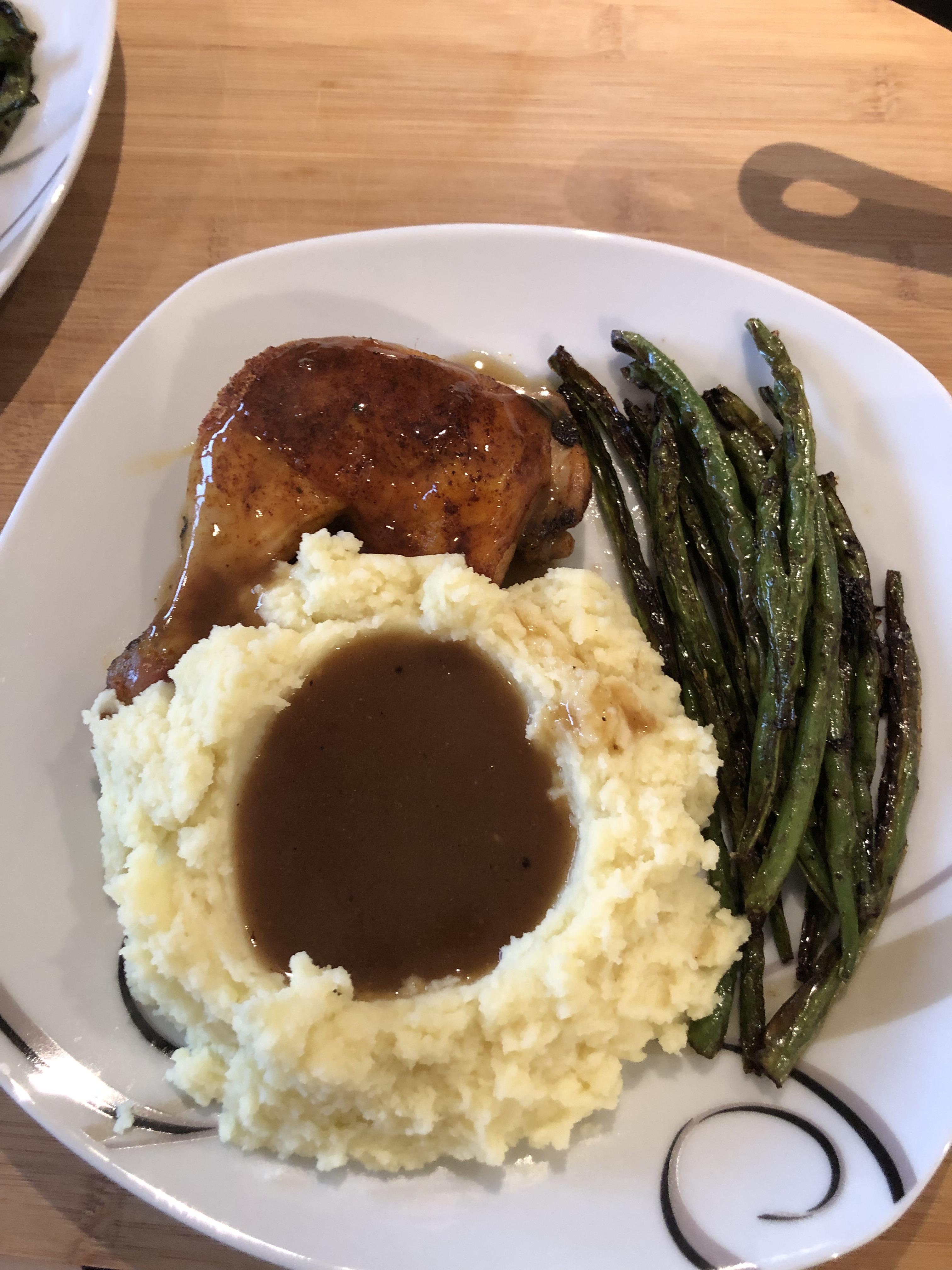 I love to buy whole chickens and use them for different meals. Here‘s