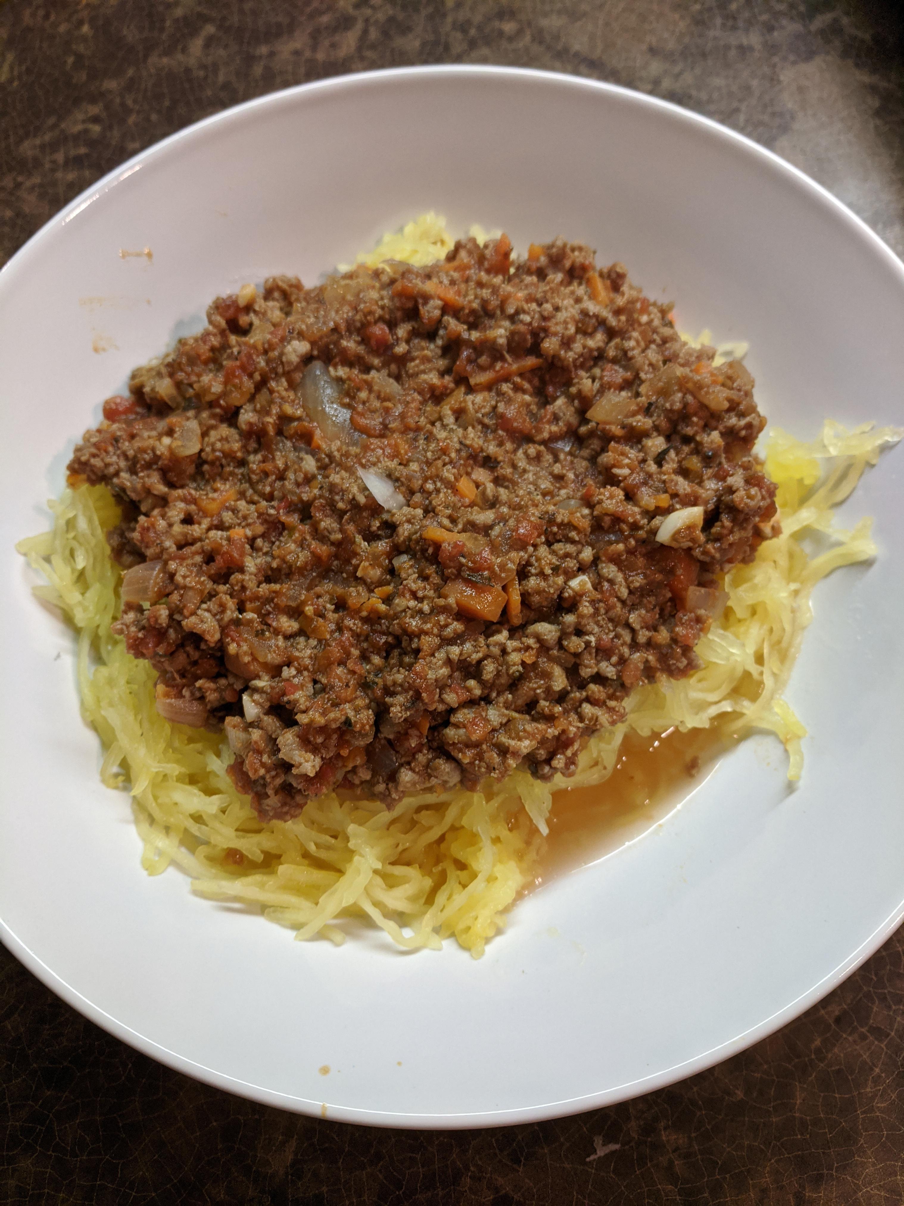 Turkey Bolognese with spaghetti squash. Under 400 calories. r