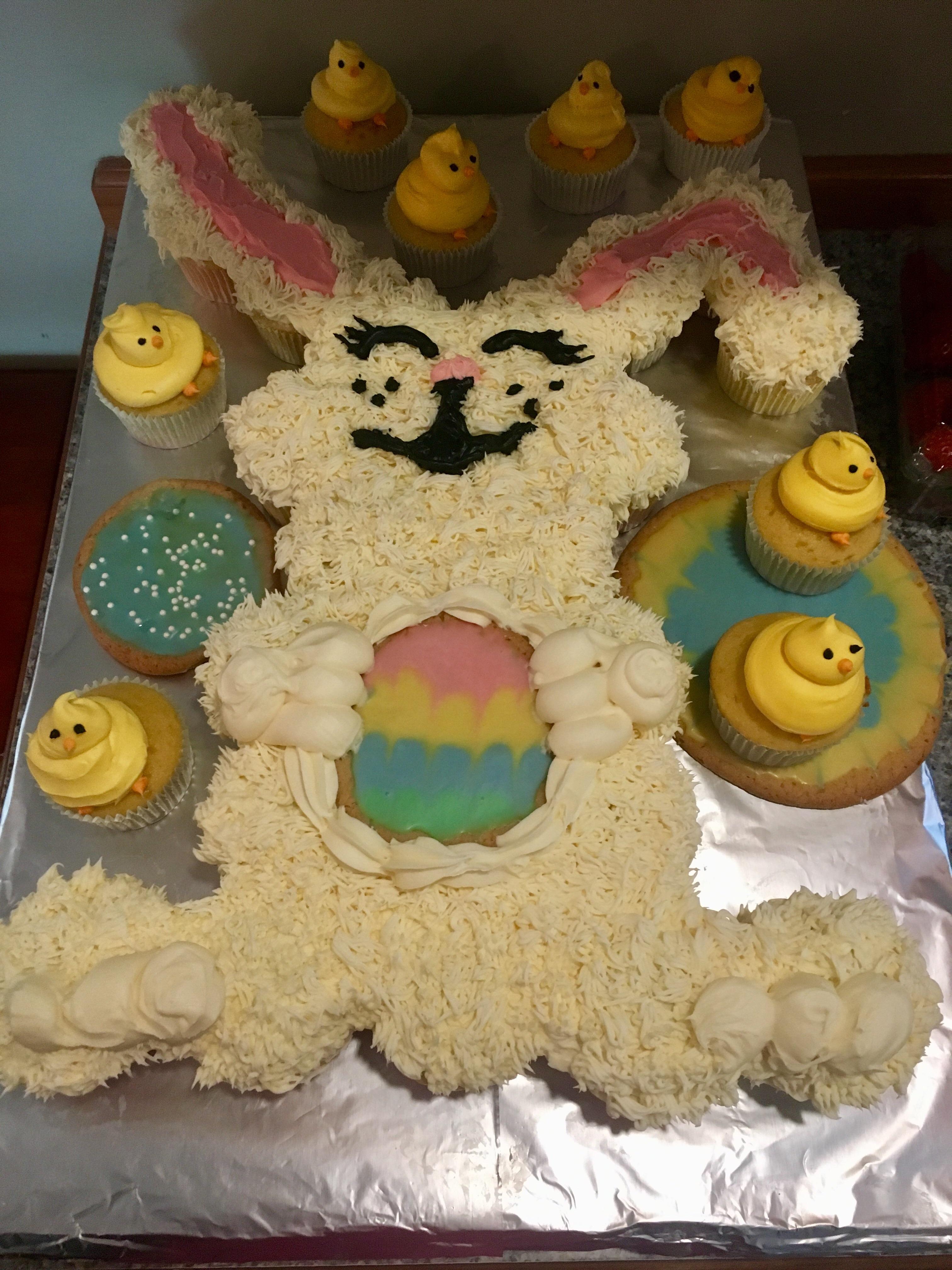 [Homemade] Bunny cupcake cake with chick cupcakes and sugar cookie eggs