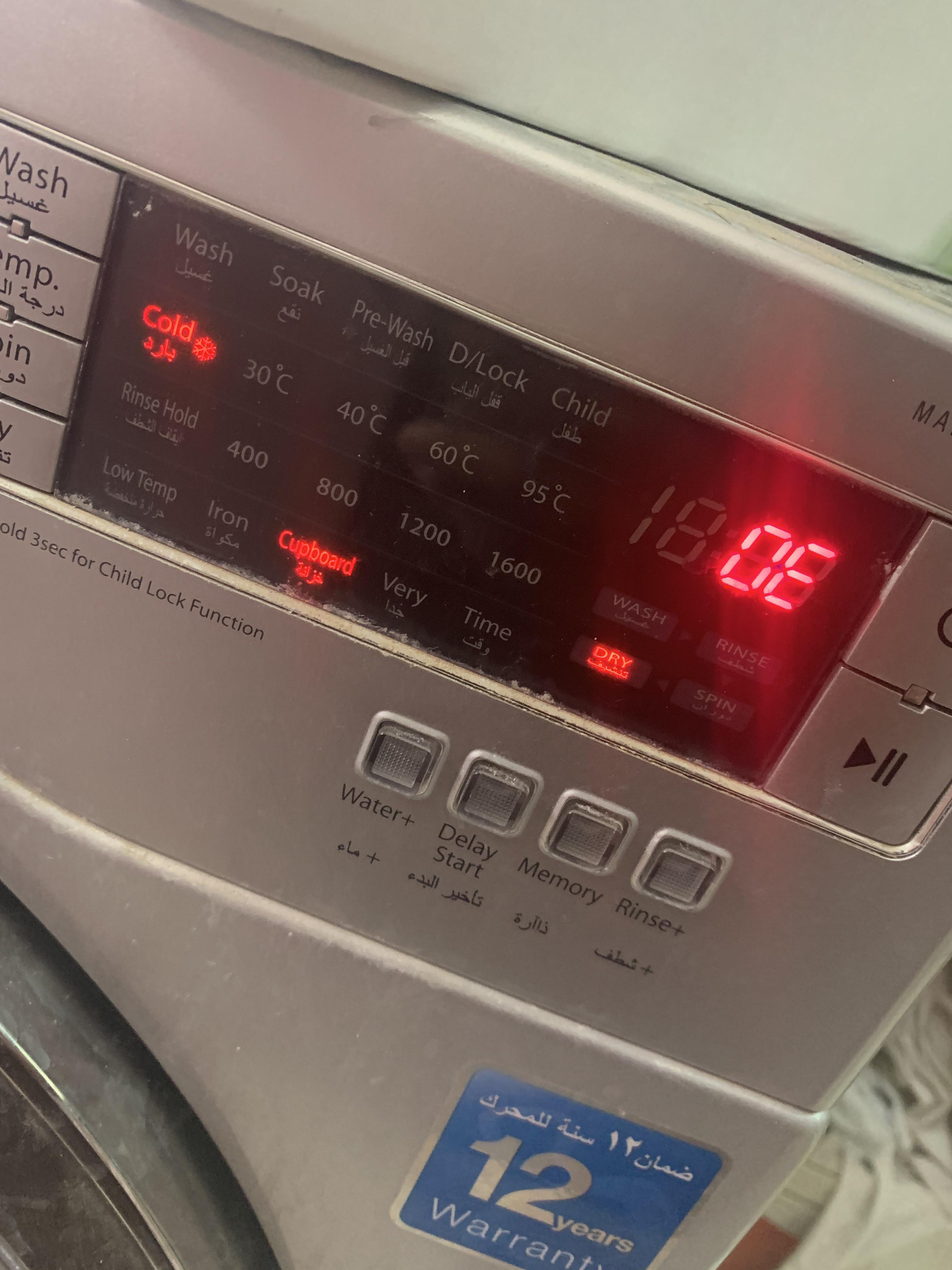 I have this washer and I’ve had the same problem that the door doesn’t