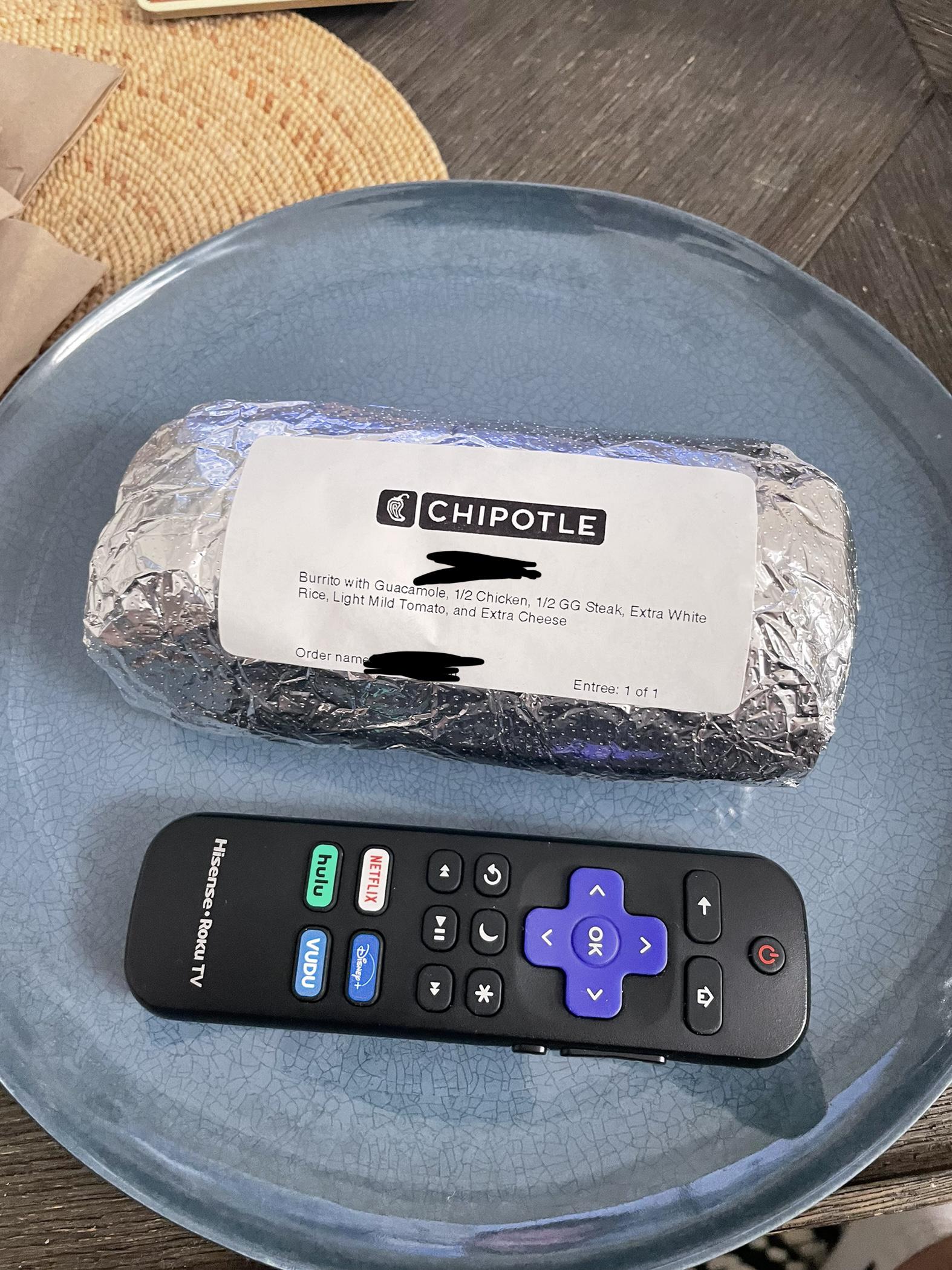 The Way Chipotle Sizes their Pickup Online Orders