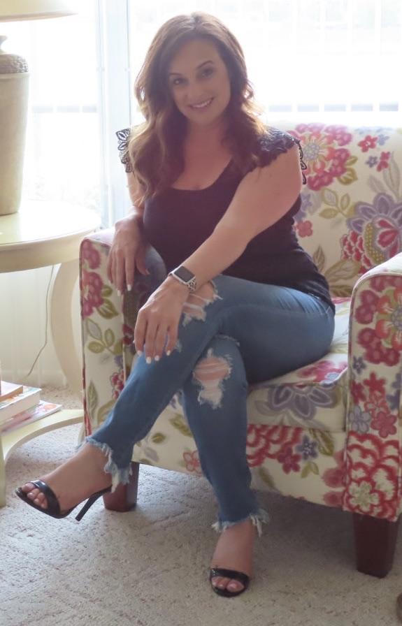 45 year old Everyday Milf Housewife! : YourEverydayHouseWife