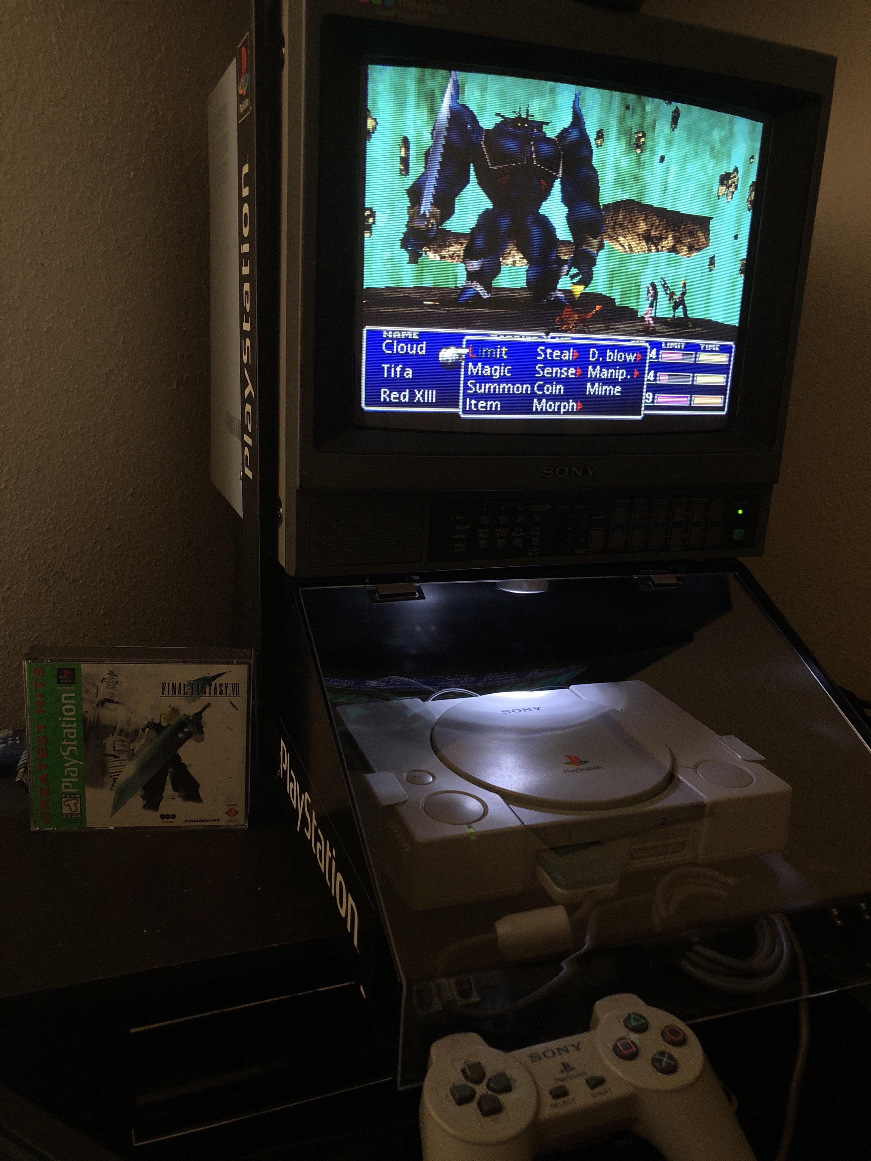 Picked up a Playstation kiosk off of craigslist for 100. It was missing the lid that goes over