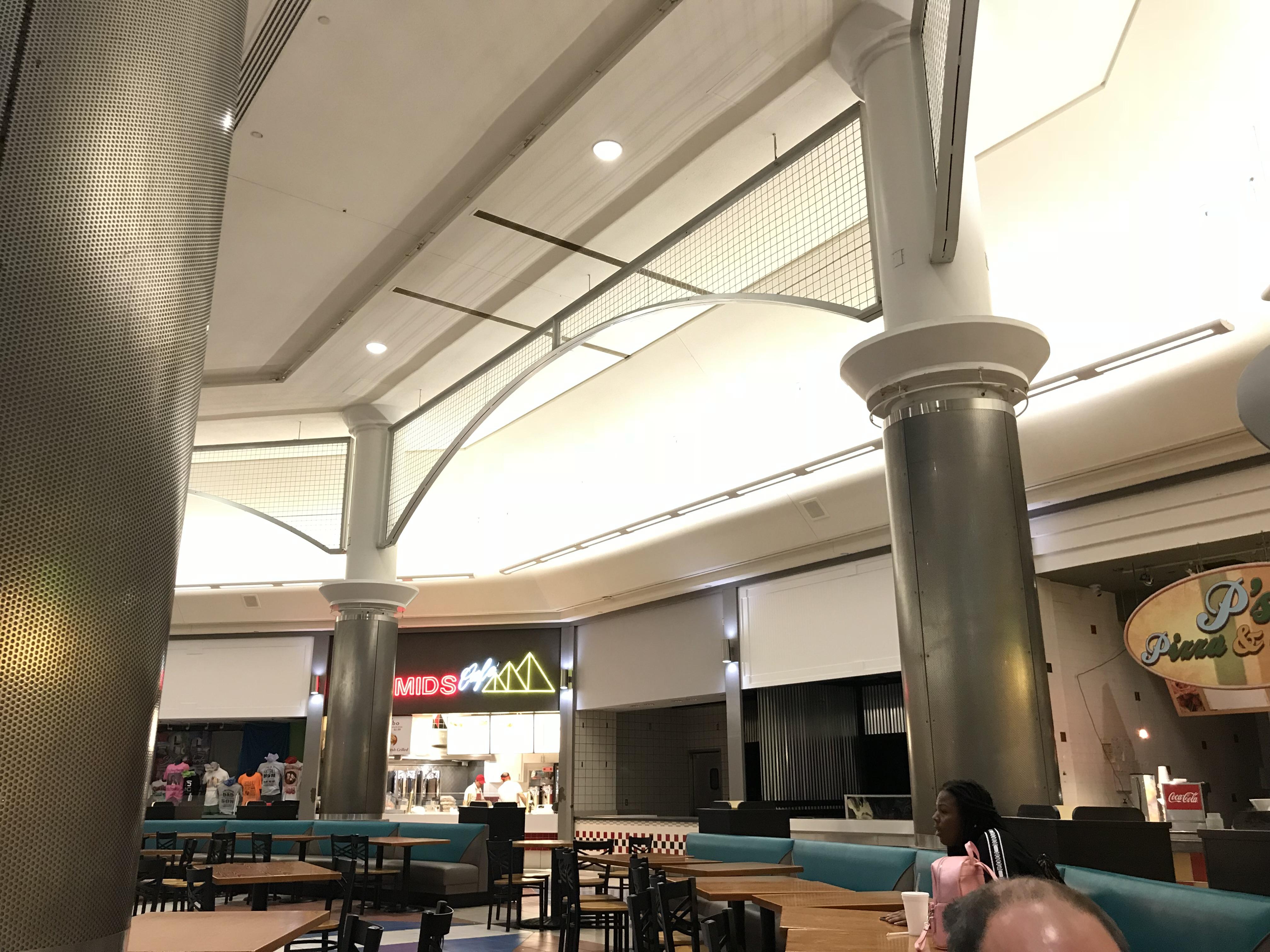 Rivergate Mall food court Nashville,TN r/deadmalls