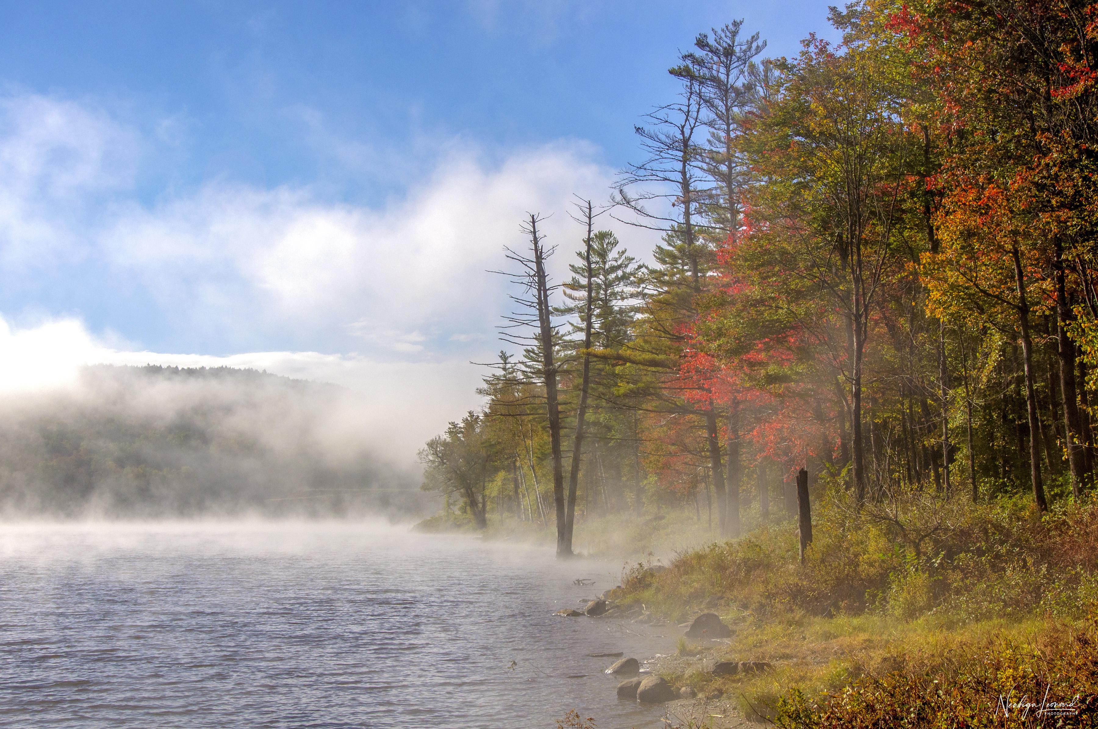 Wrightsville Reservoir, Vermont, fall of 2012 [OC] r/pics