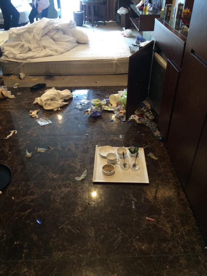 They literally left a hotel room like that r/trashy