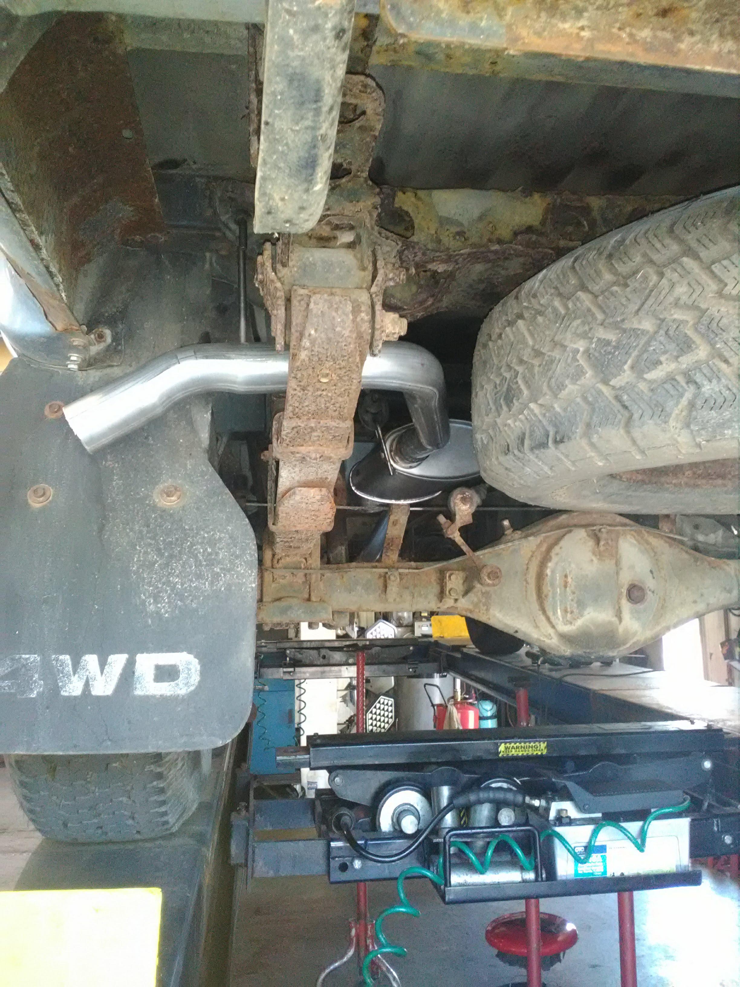 Customer States Exhaust keeps breaking mounts