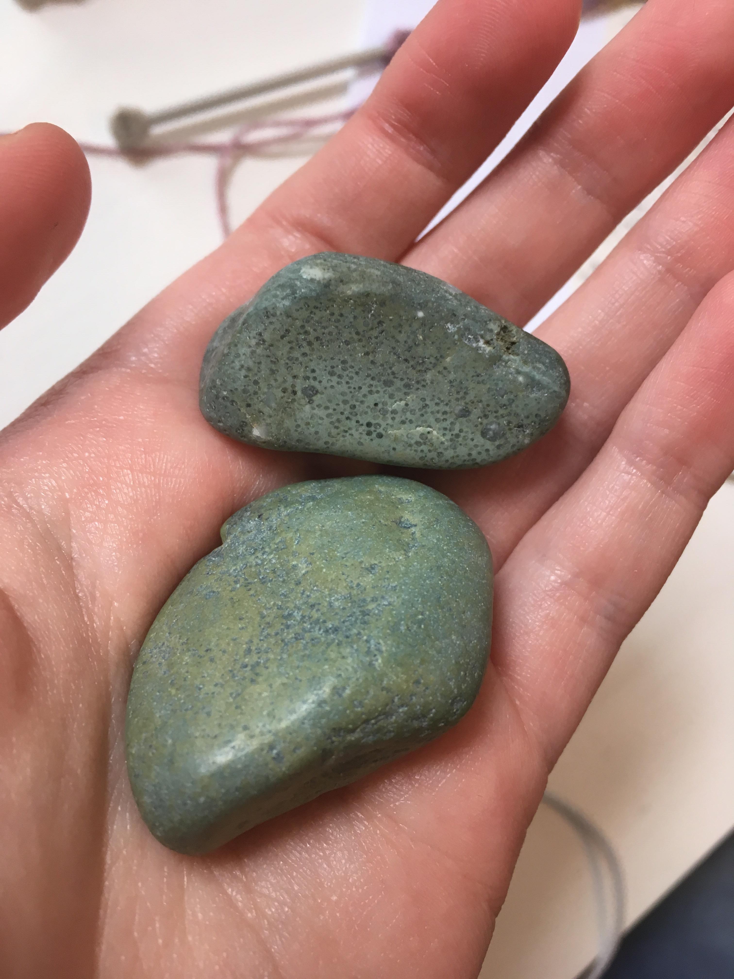 What are these green rocks from Lake Ontario? r/whatsthisrock