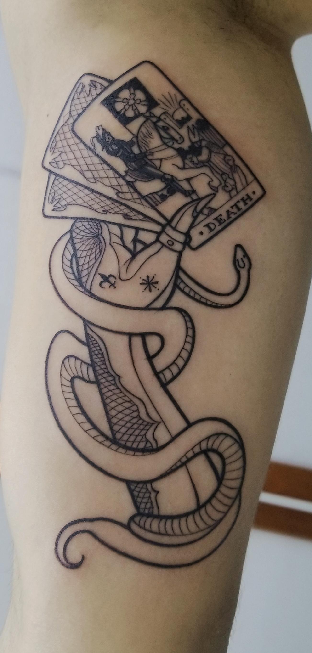 Update more than 80 hand holding cards tattoo best in.eteachers