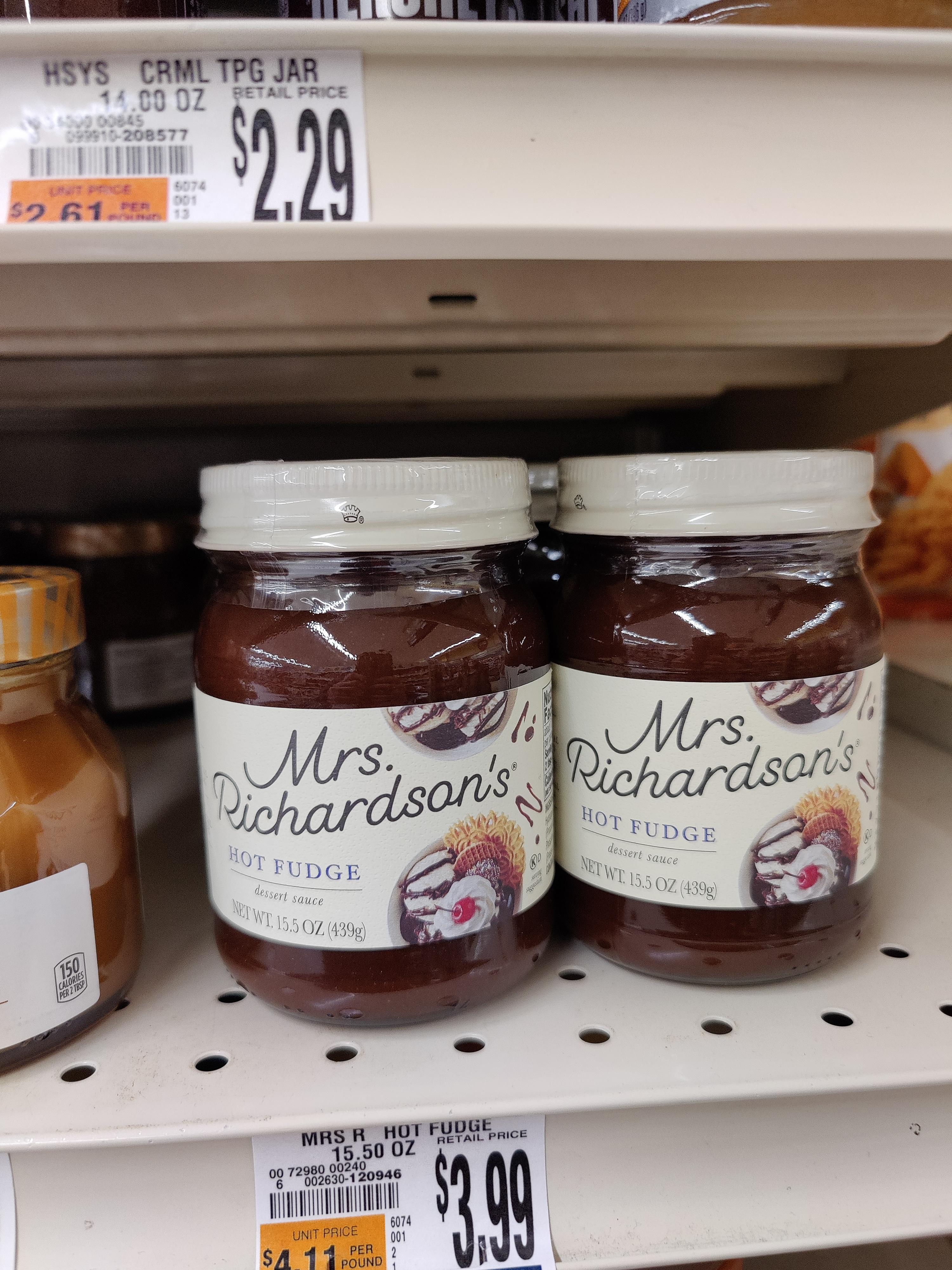 Such an honor to meet Alex at the grocery store today PaymoneyWubby