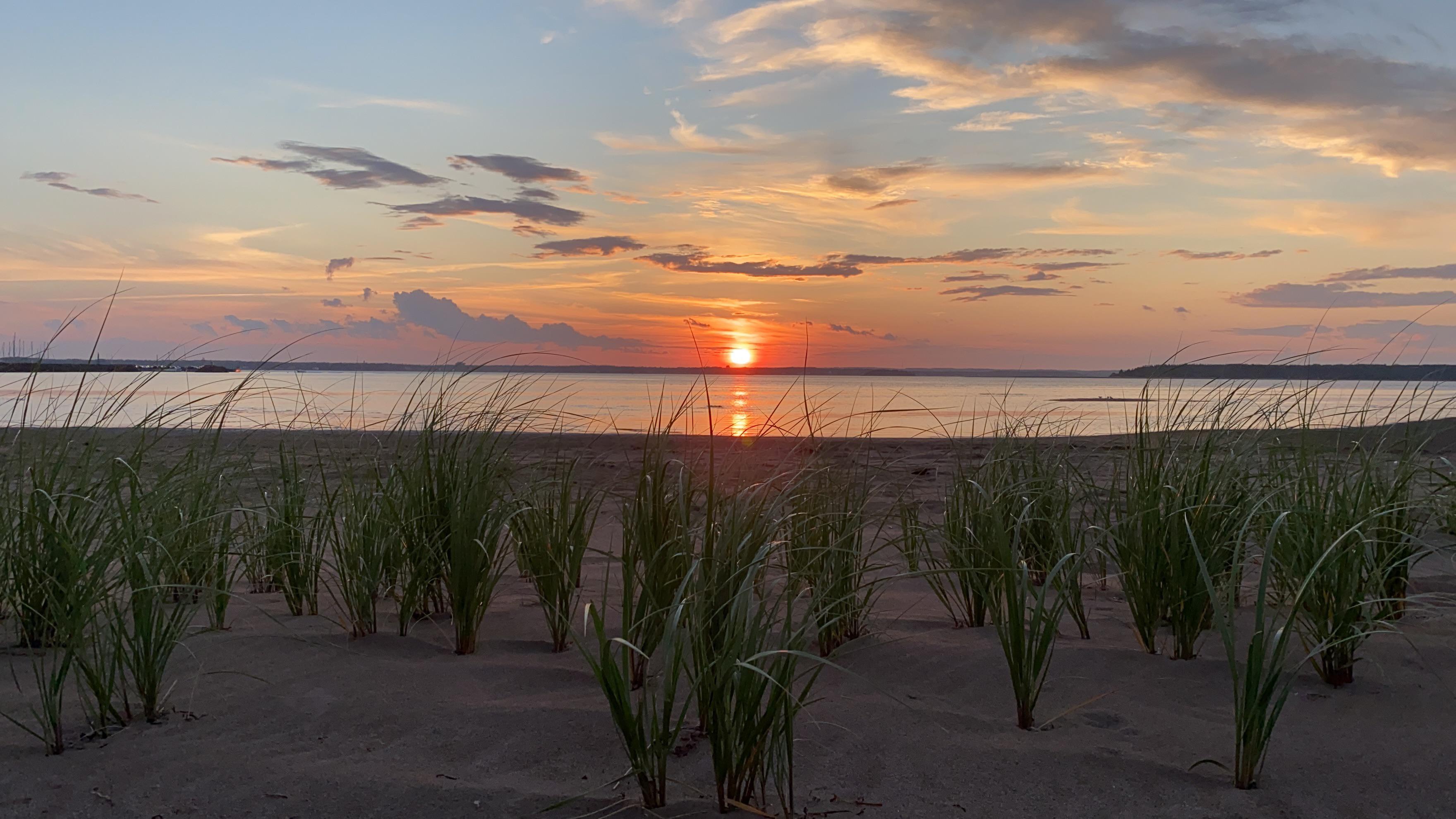 Sunset in PointeduChêne, NB r/newbrunswickcanada