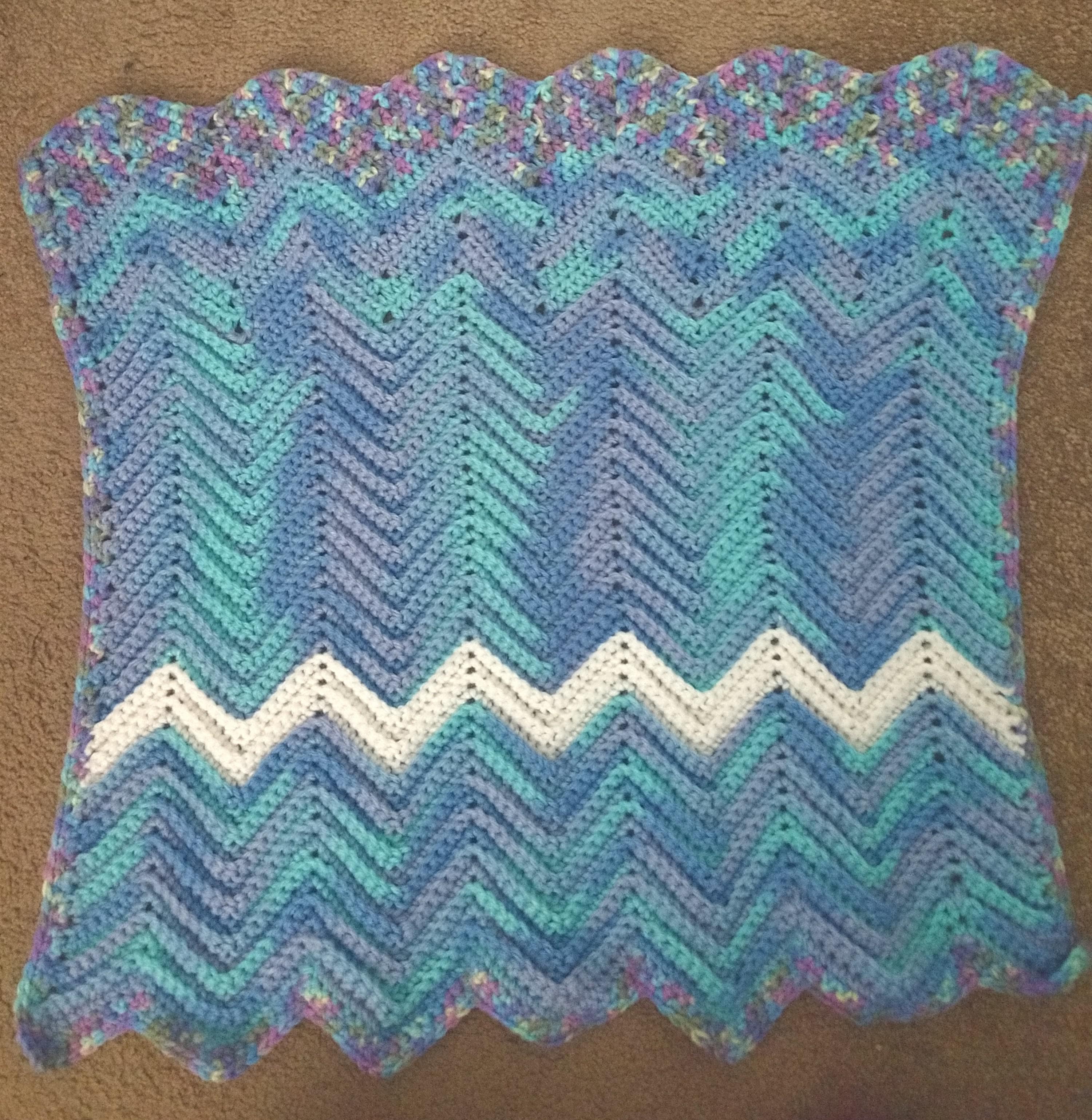 ripple nightstand blanket r/crochet